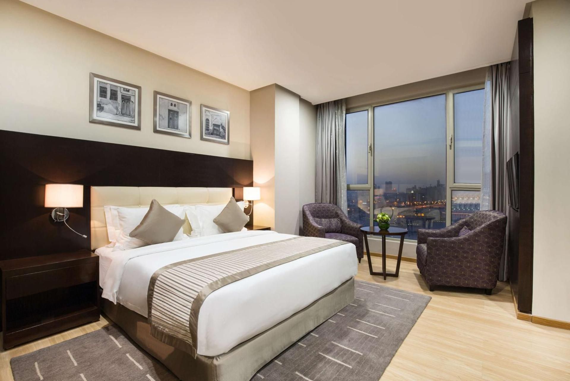 Club 2 Bedroom Apartment -  Smoking