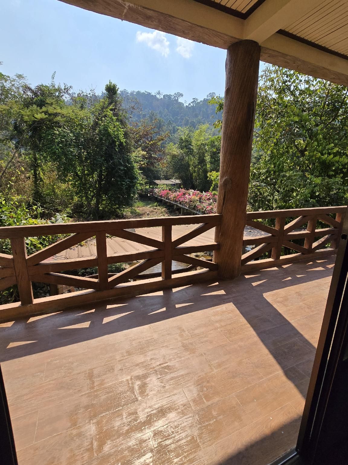 Baansuanrudee Resort Superior Waterfall View 2