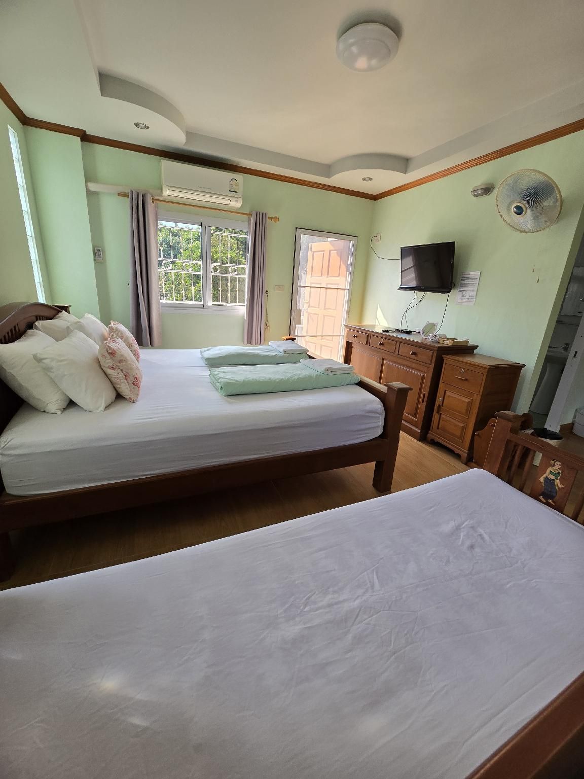 Standard Mountain View