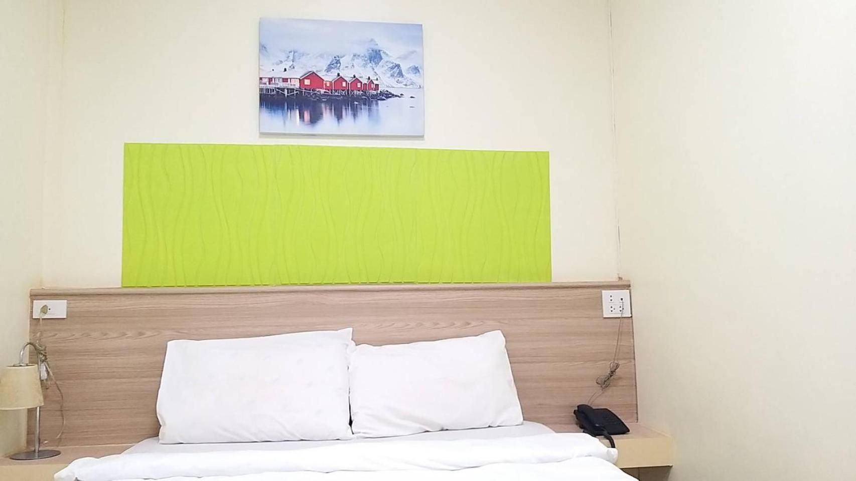 Superior Queen Room