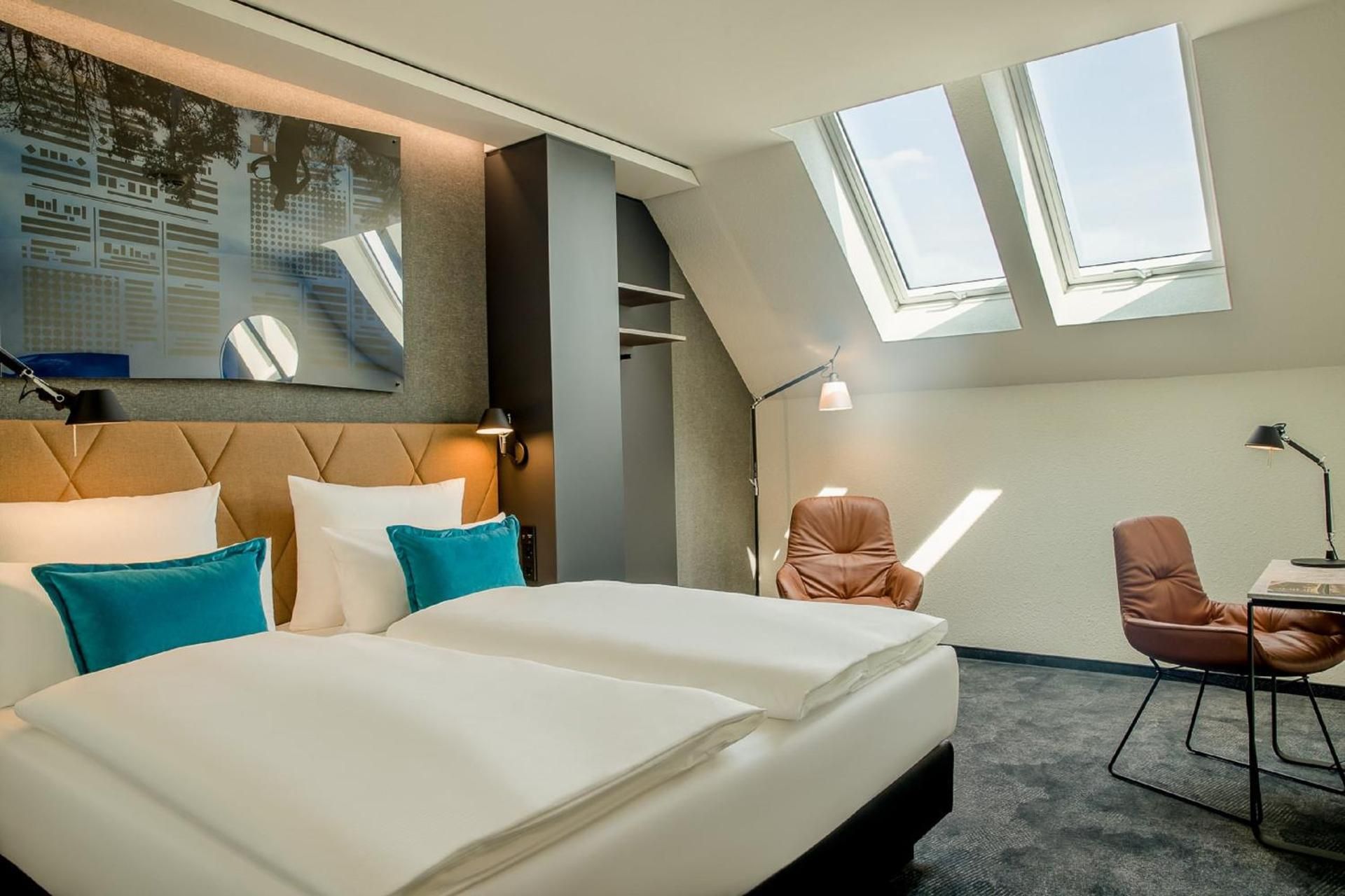 Standard King Room