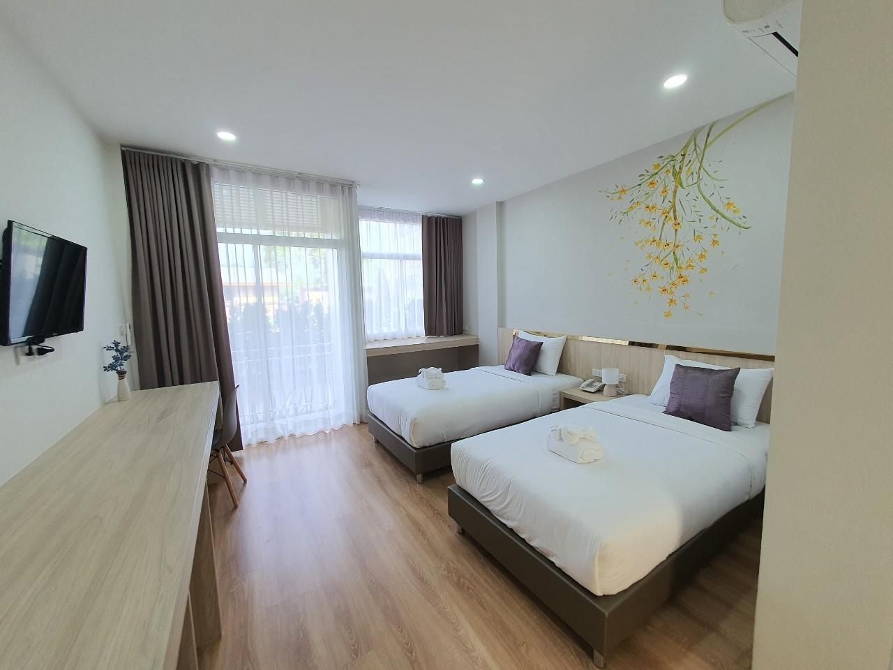Twin Room - Non-Smoking