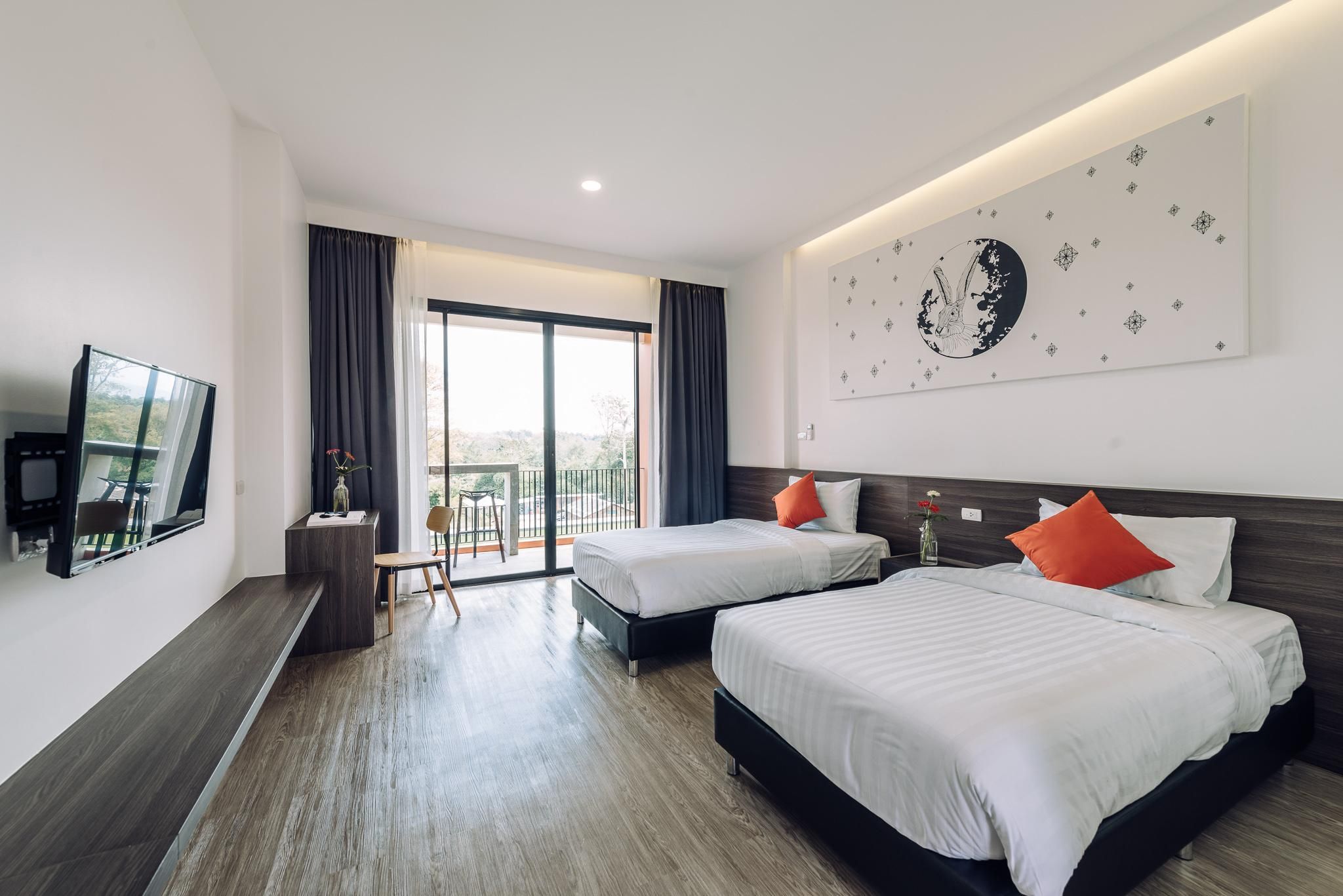 Deluxe Green View Twin Room