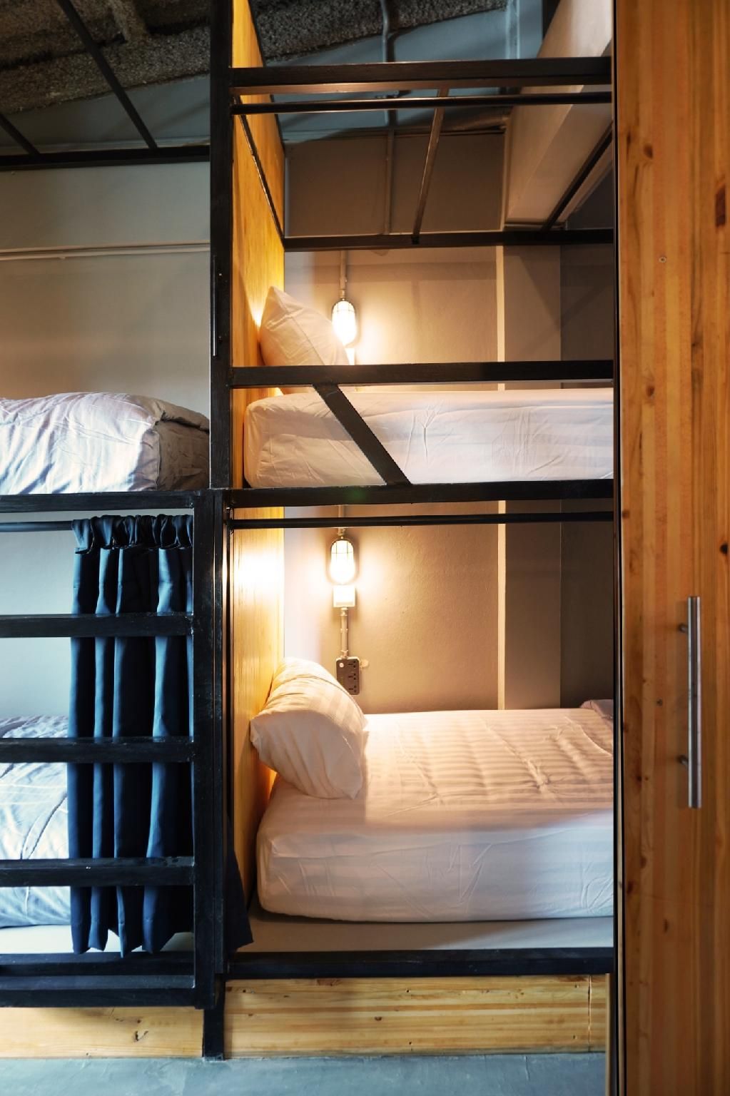 poonpun poshtel Room for 8 People