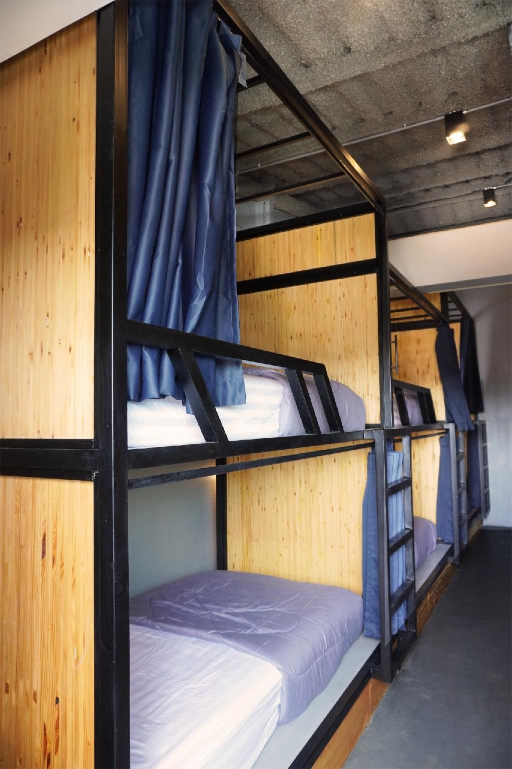 poonpun poshtel Room for 8 People 3