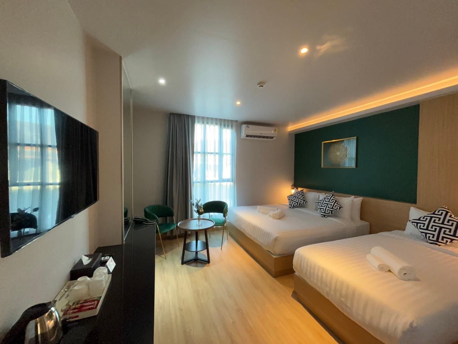 Deluxe Triple 3 Beds