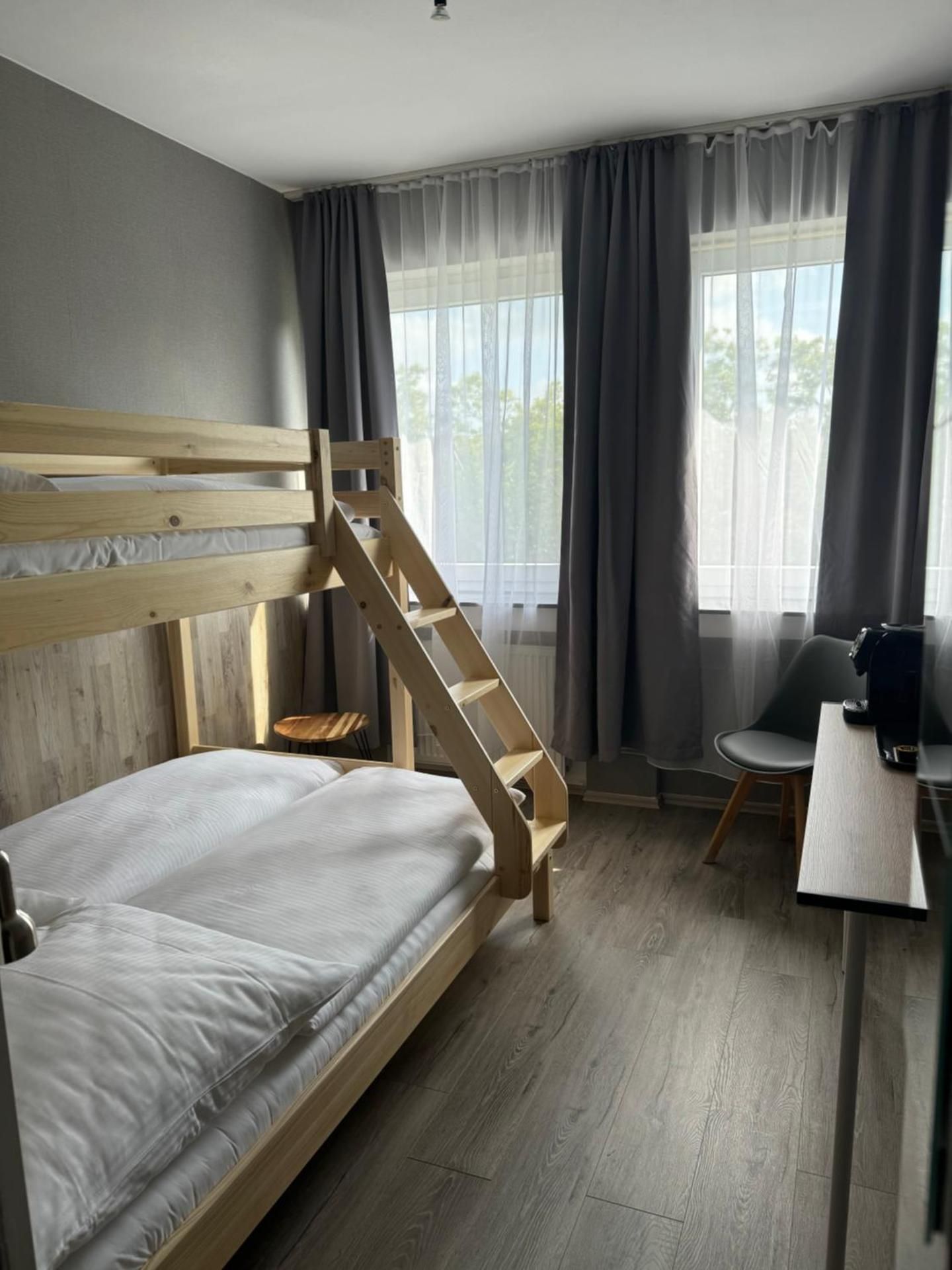 Economy Triple Room