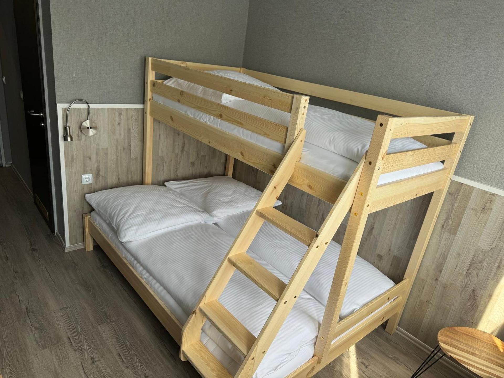 Economy Triple Room