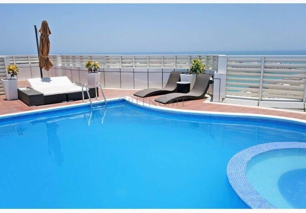 bbe191d0add2adae6de38e1e94c38a4c