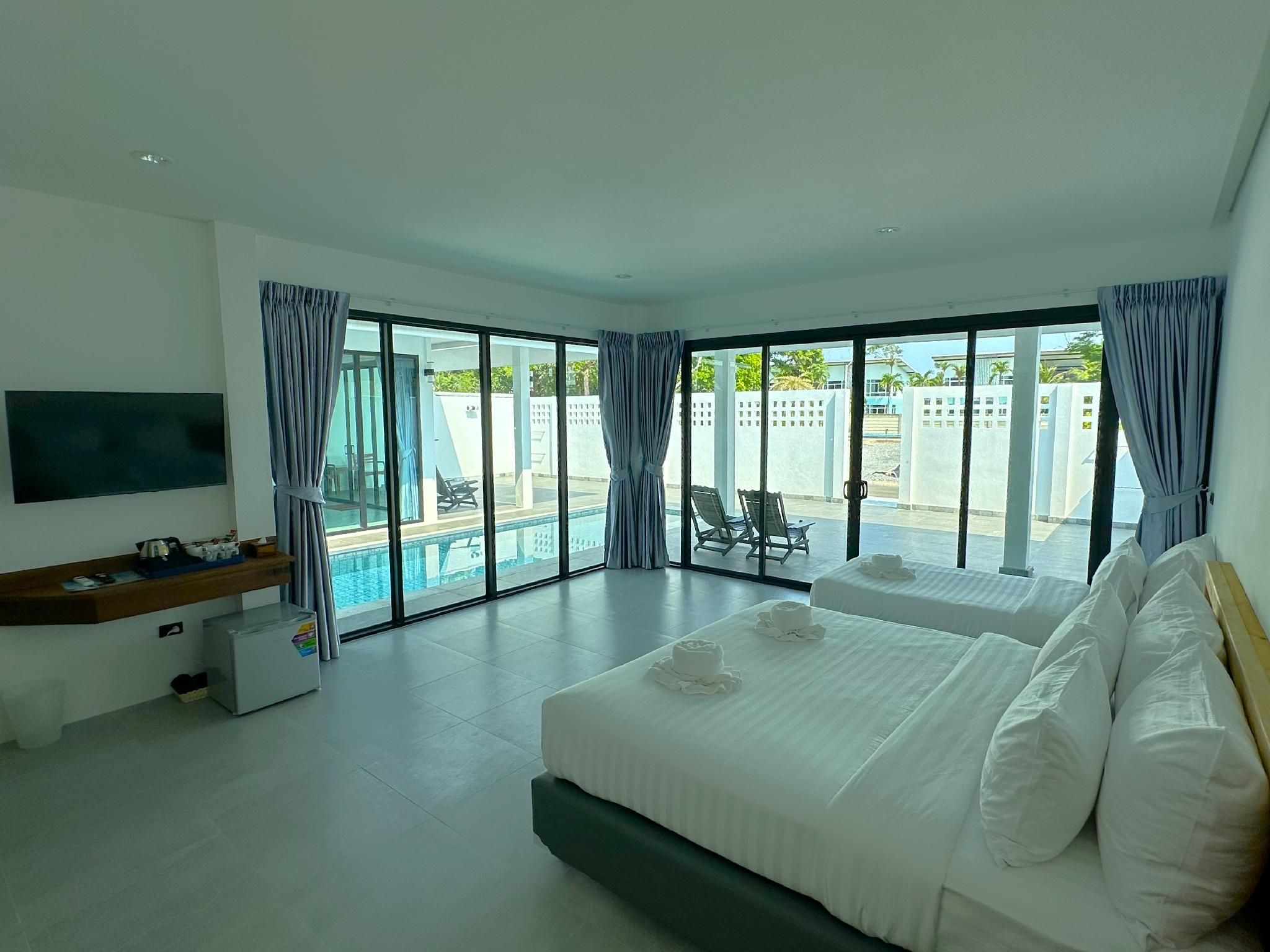 Grand Family Room