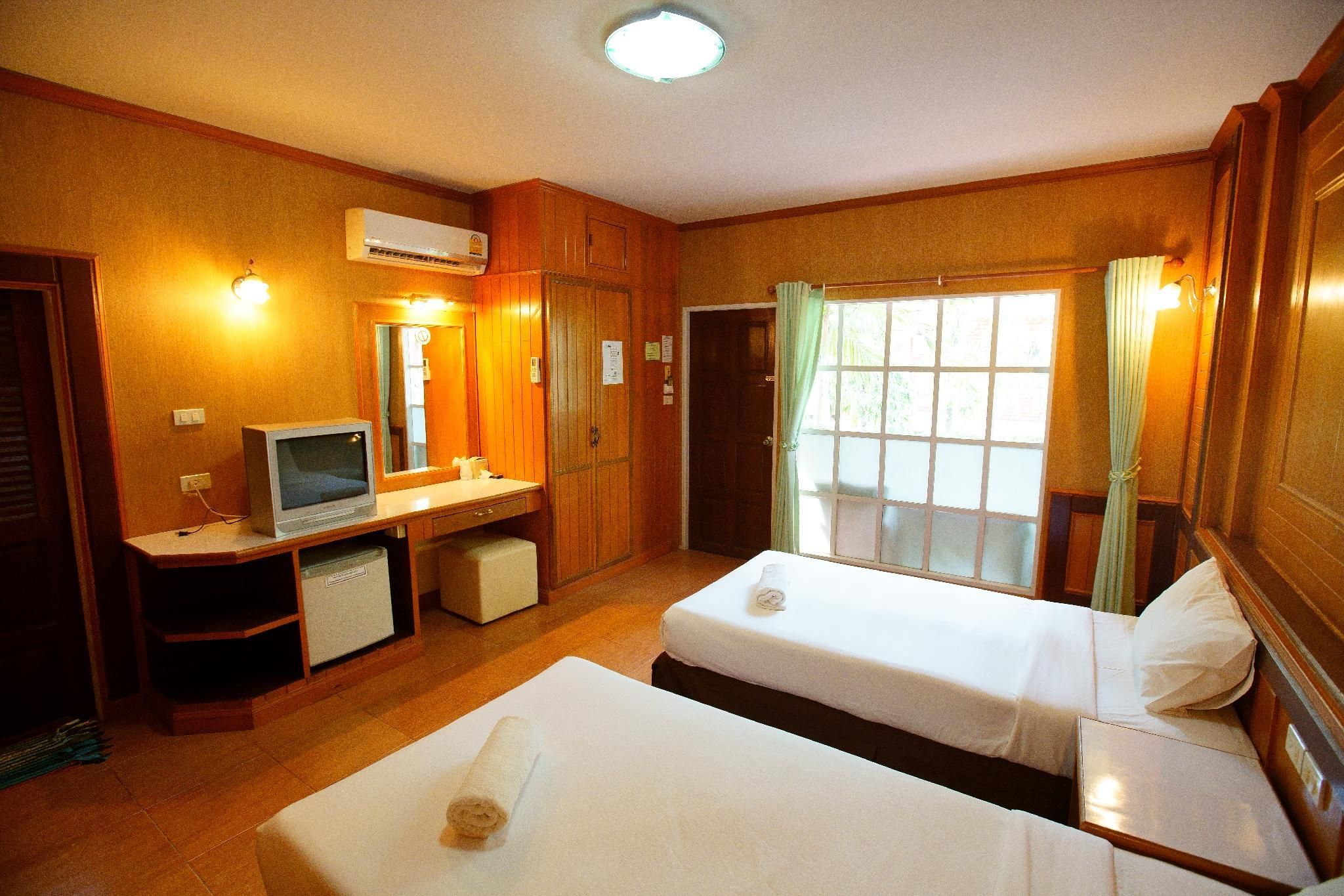 Connecting Family Room