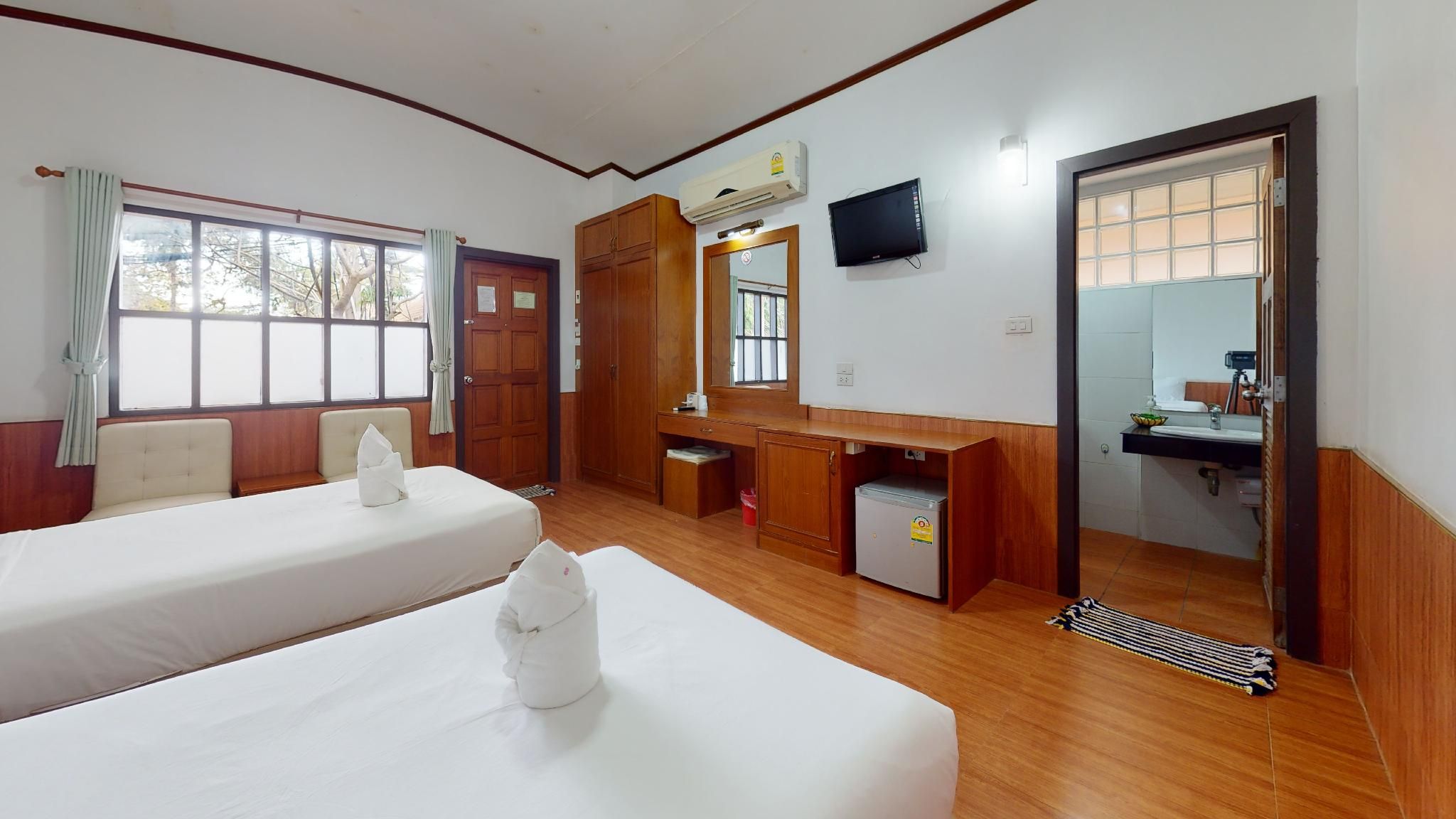 Super Deluxe Room