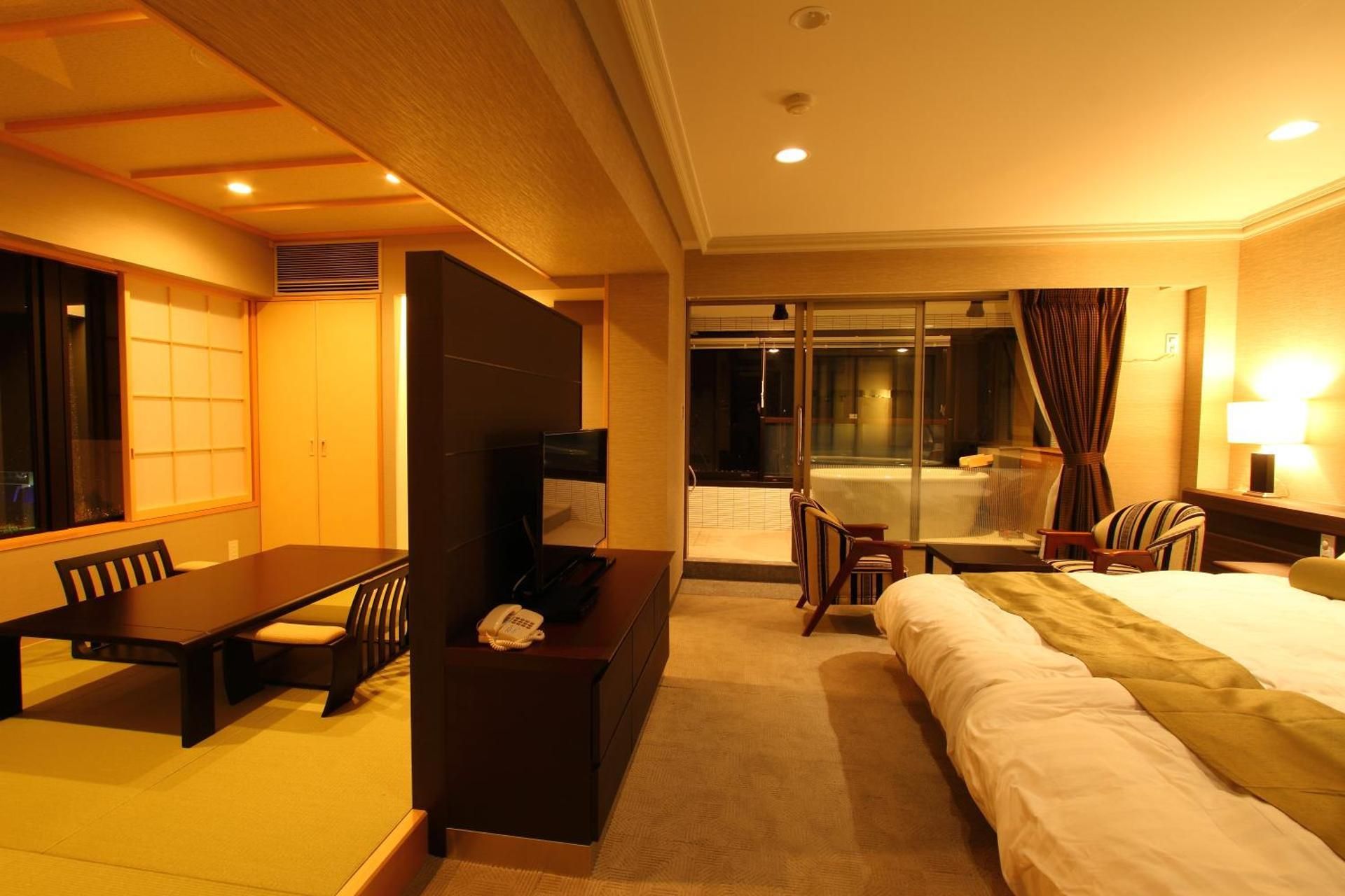 Two-Bedroom Suite