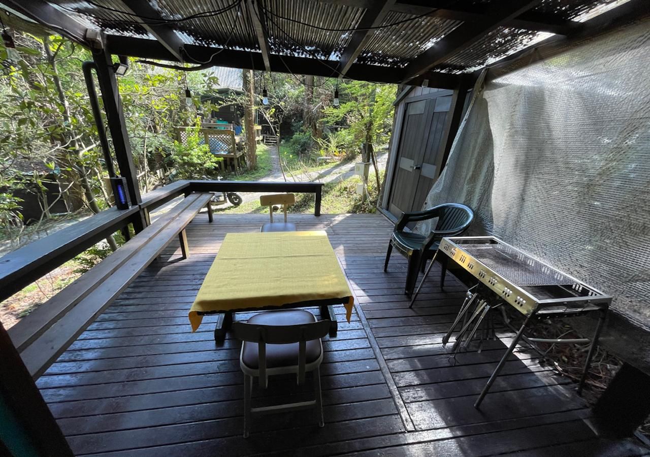 Forest Surf Gallery Cabin-K