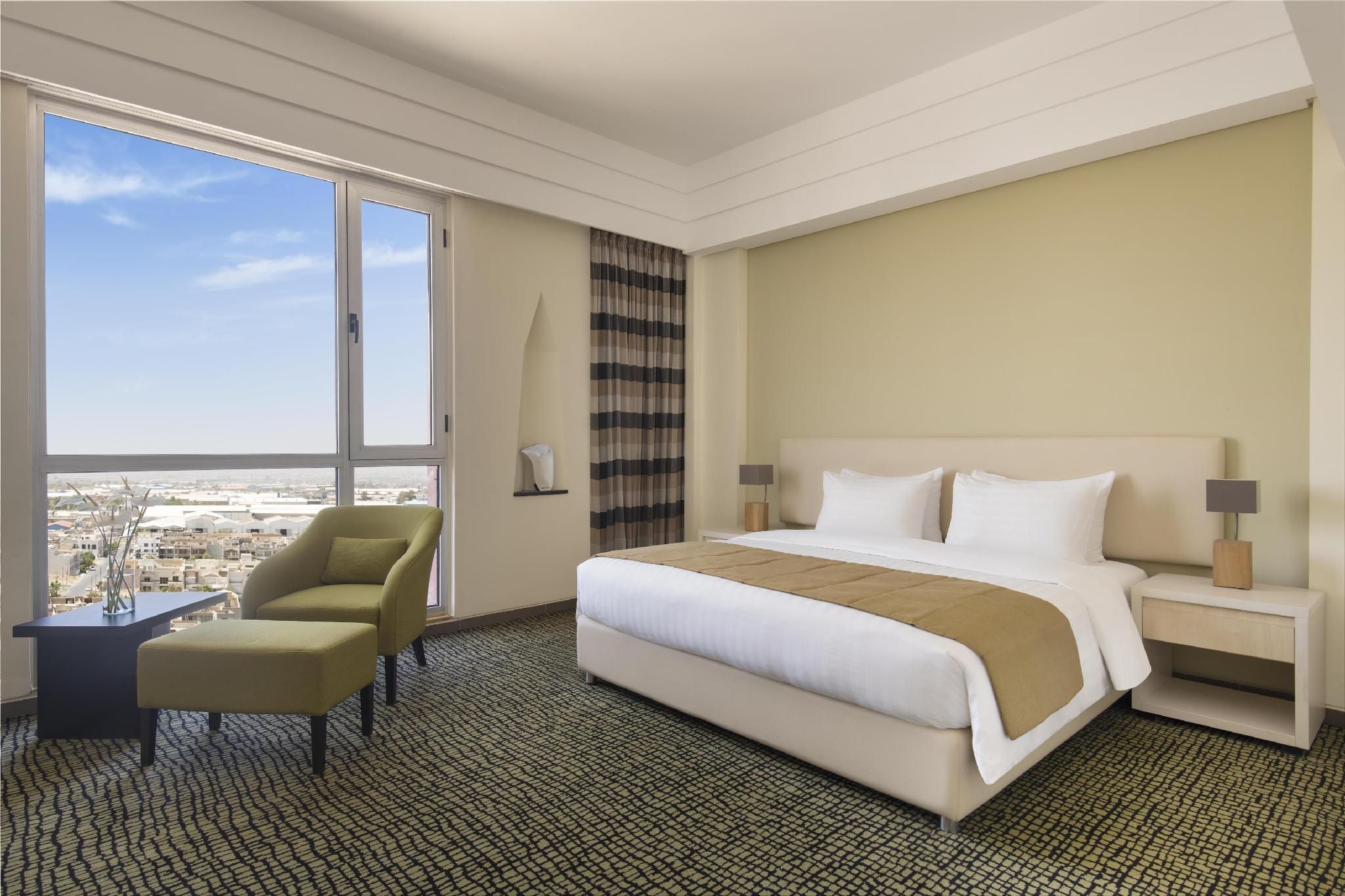 Deluxe Room King