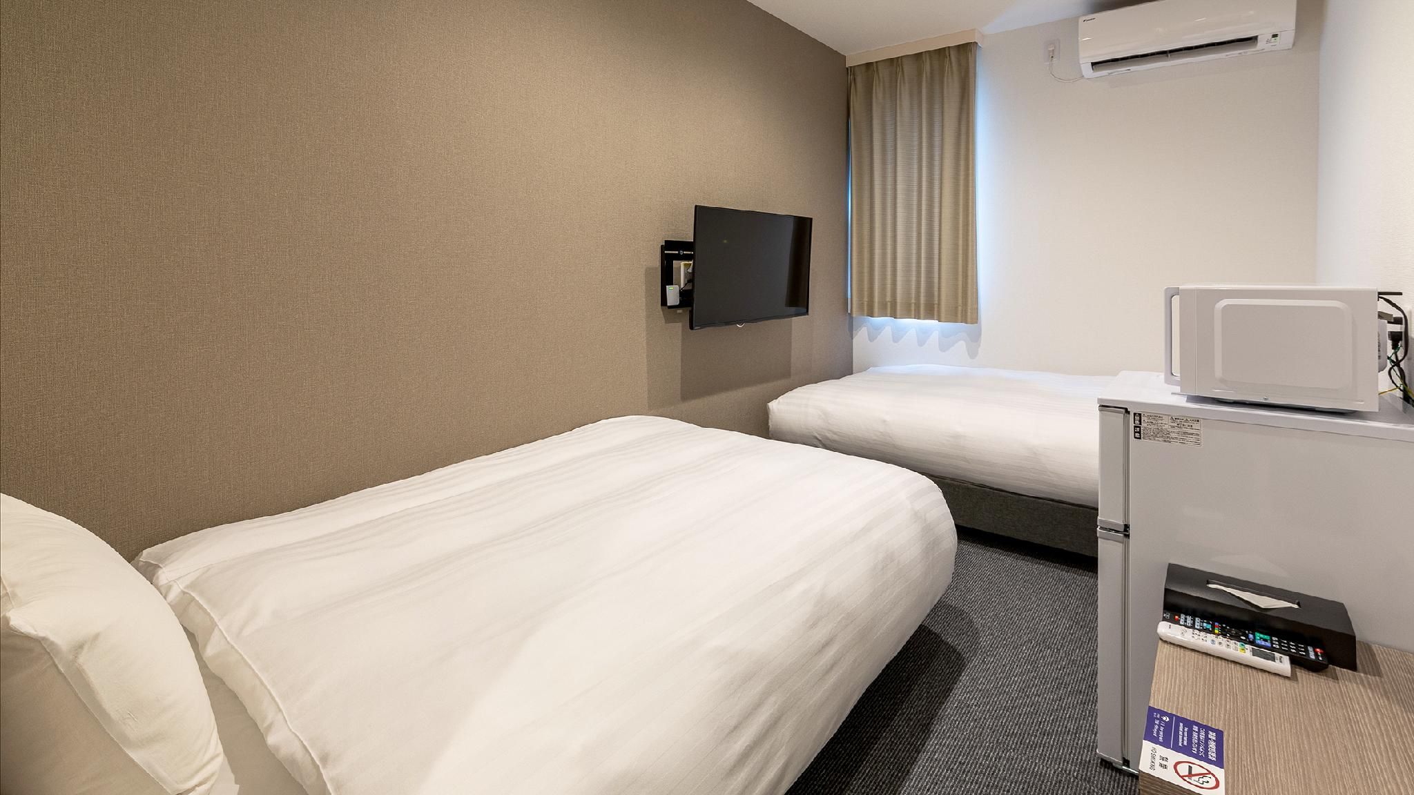 Twin Room - Non-Smoking