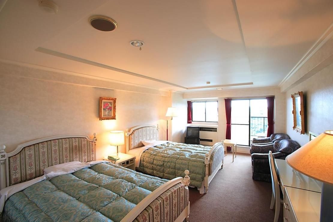Twin Room with Mountain View - Smoking