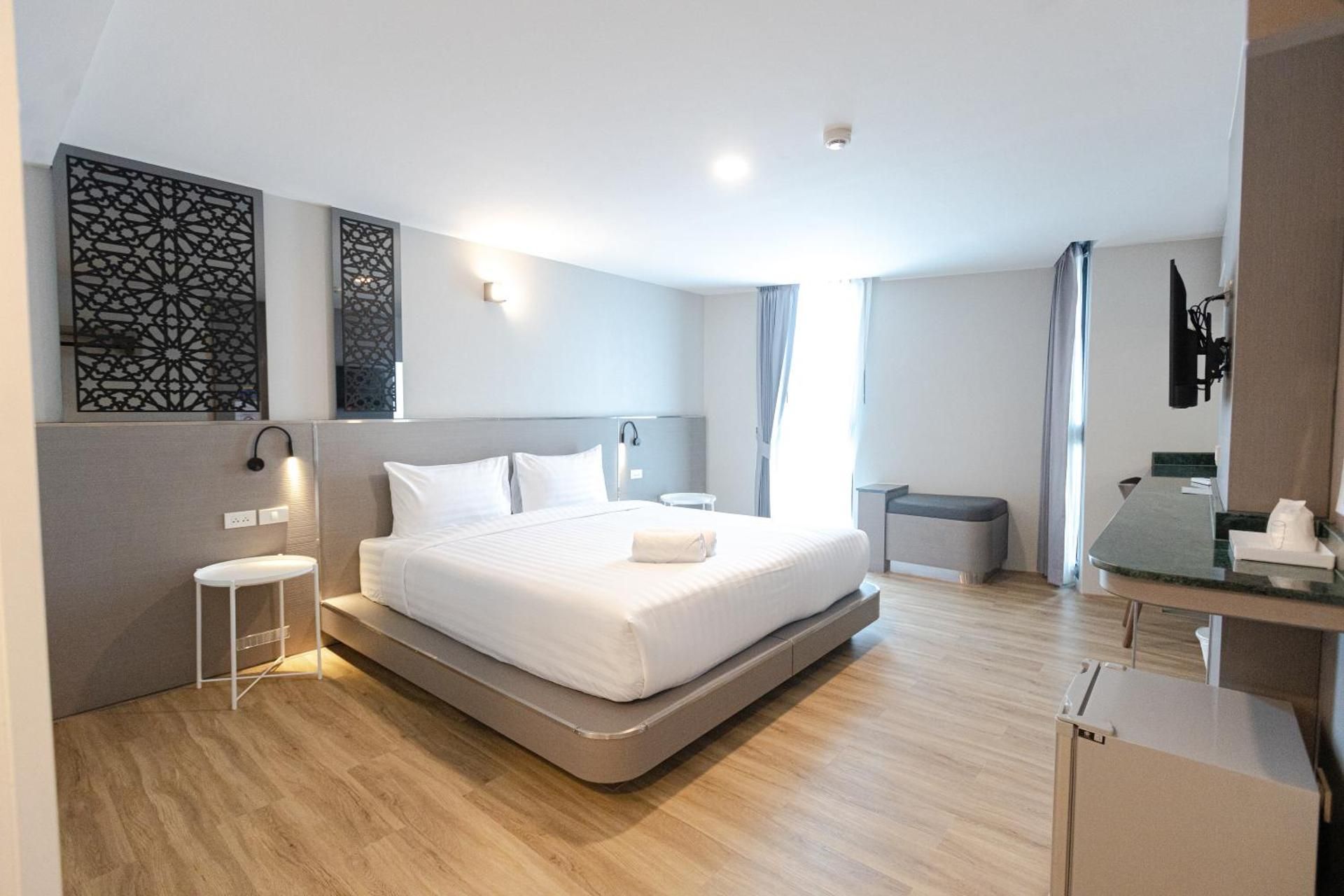 Superior Single Room