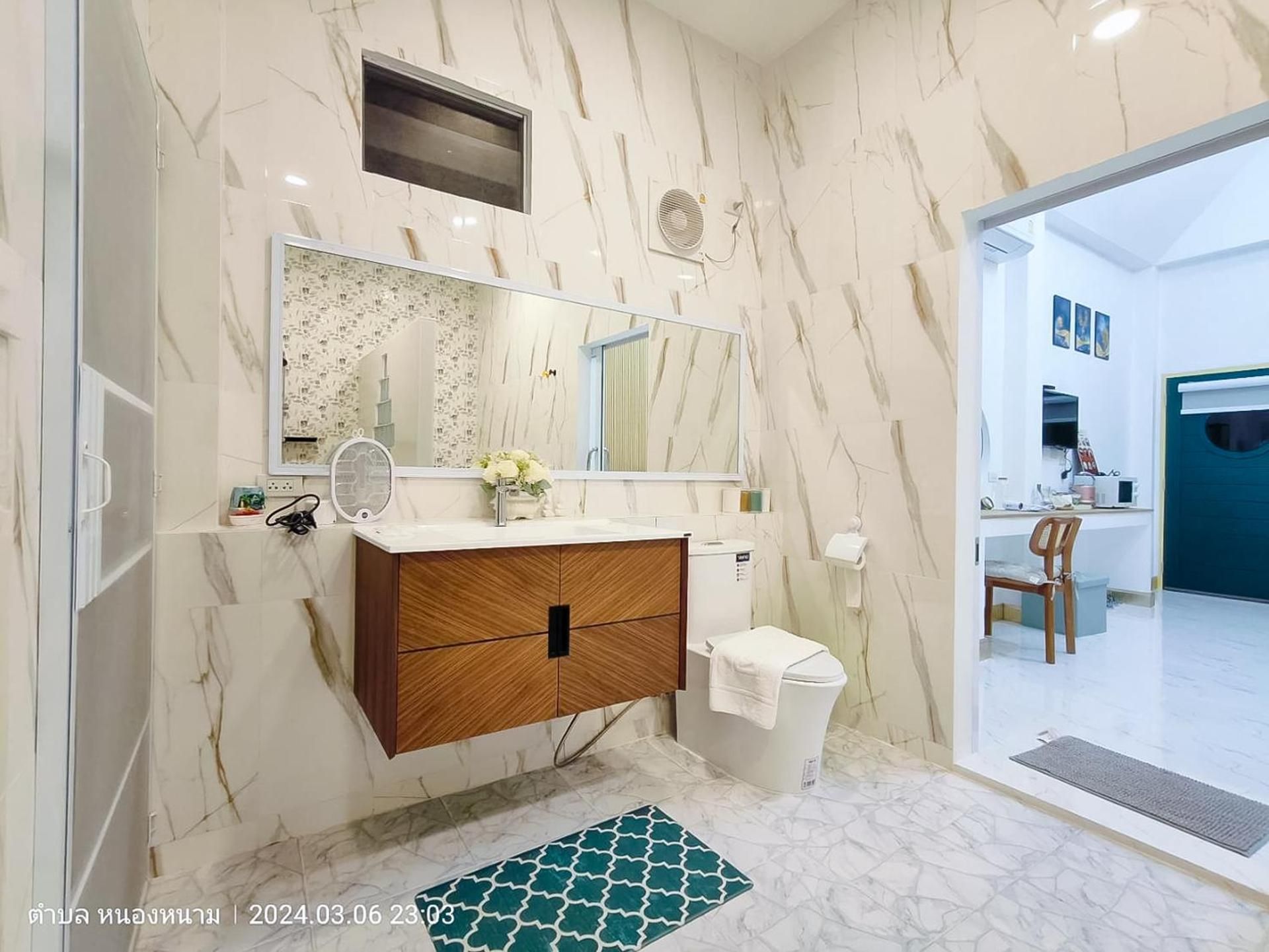 189Premier Villa Lamphun Junior Suite Pool View 3