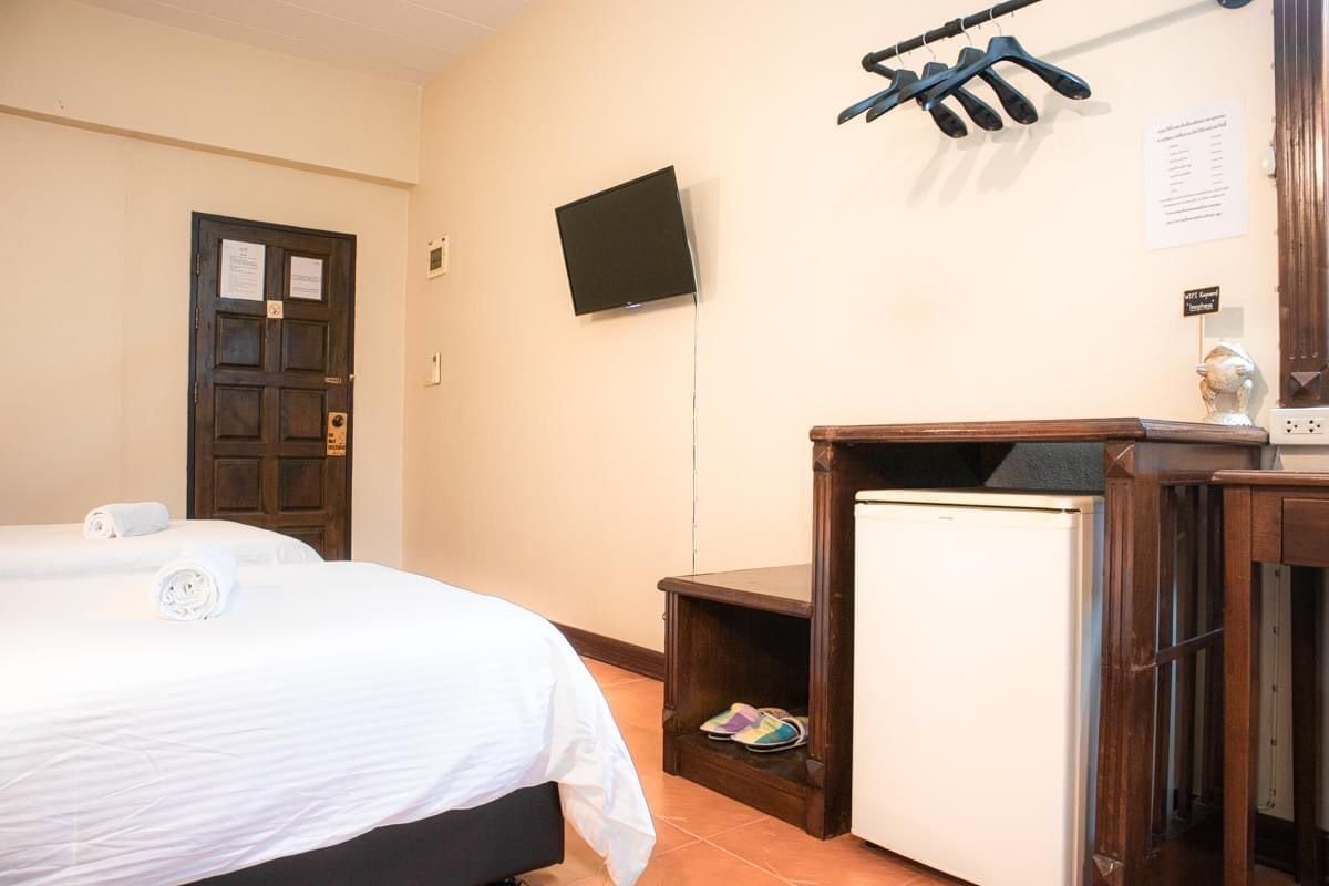 Phaya Inn Deluxe Twin 3