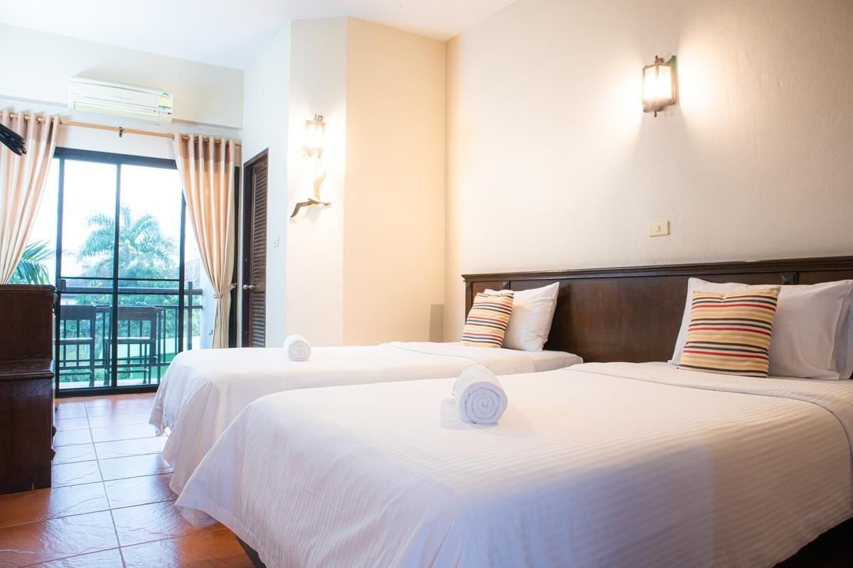 Phaya Inn Deluxe Twin