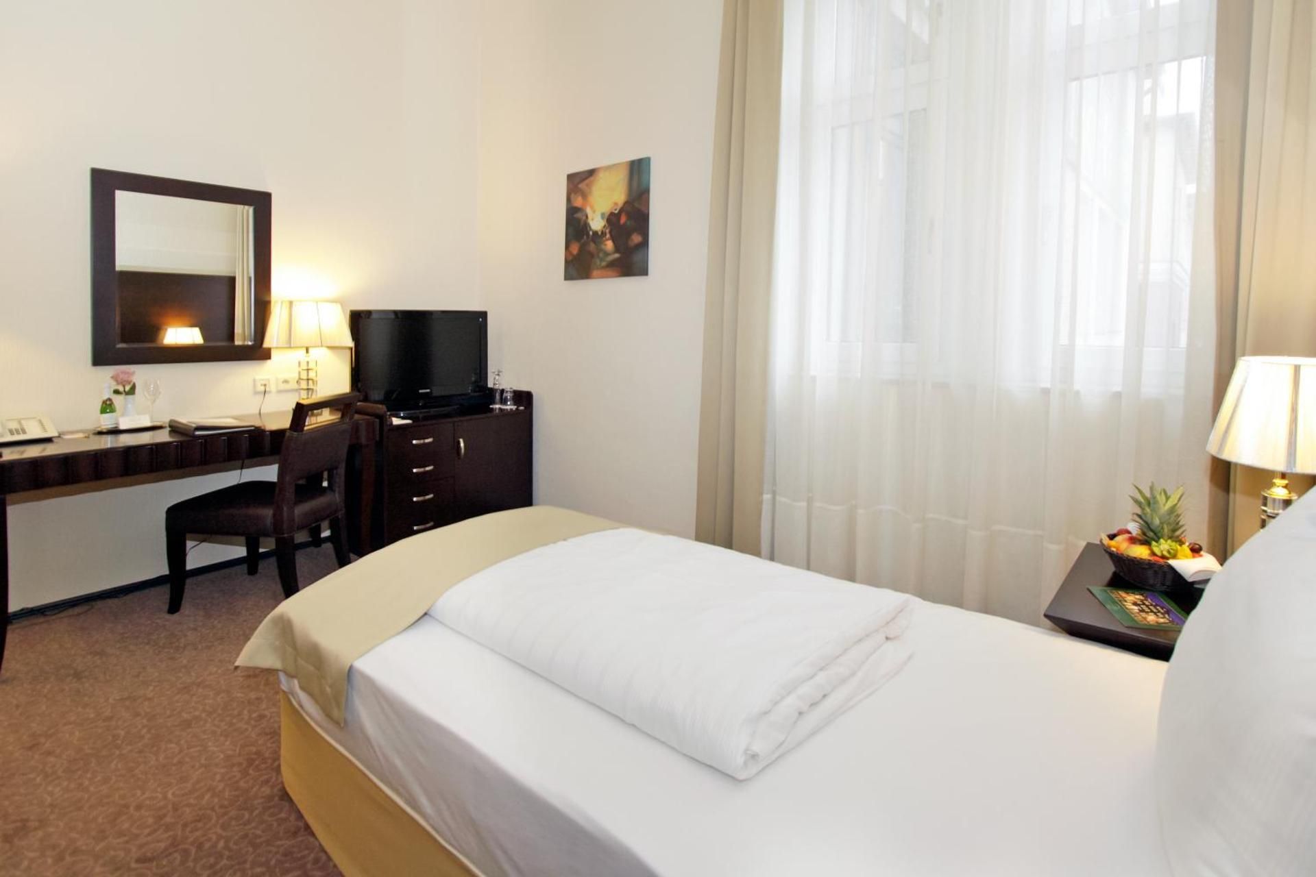 Economy Single Room