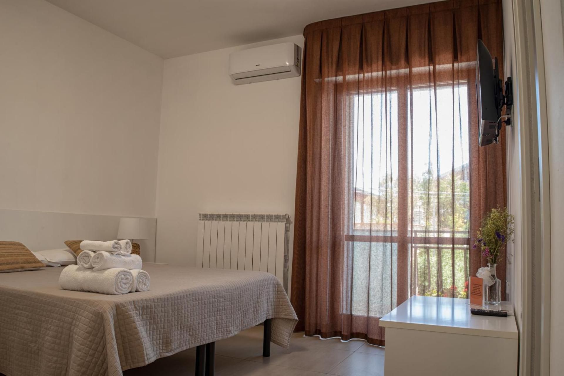 Large Double Room