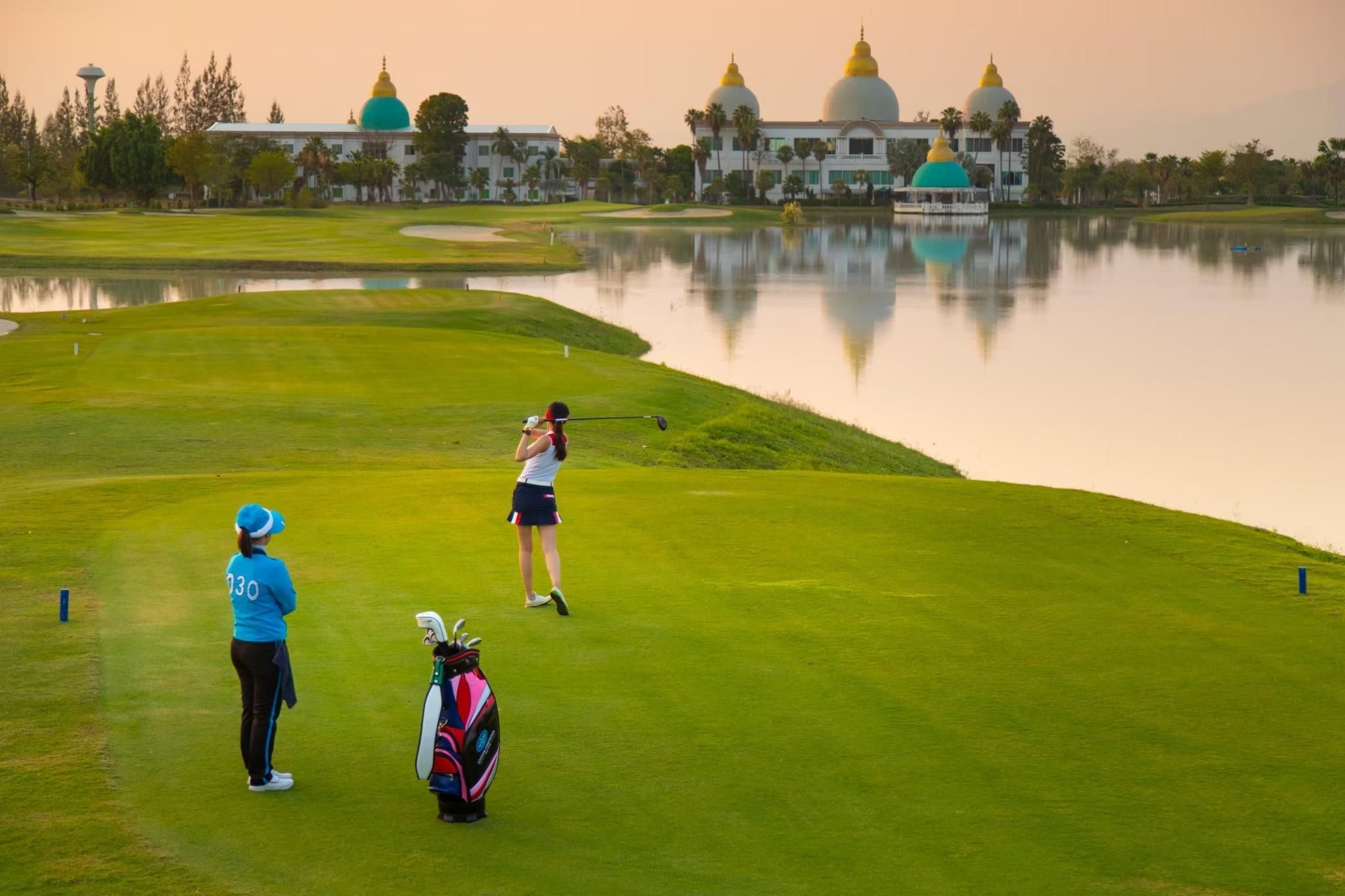 golf course [on-site]