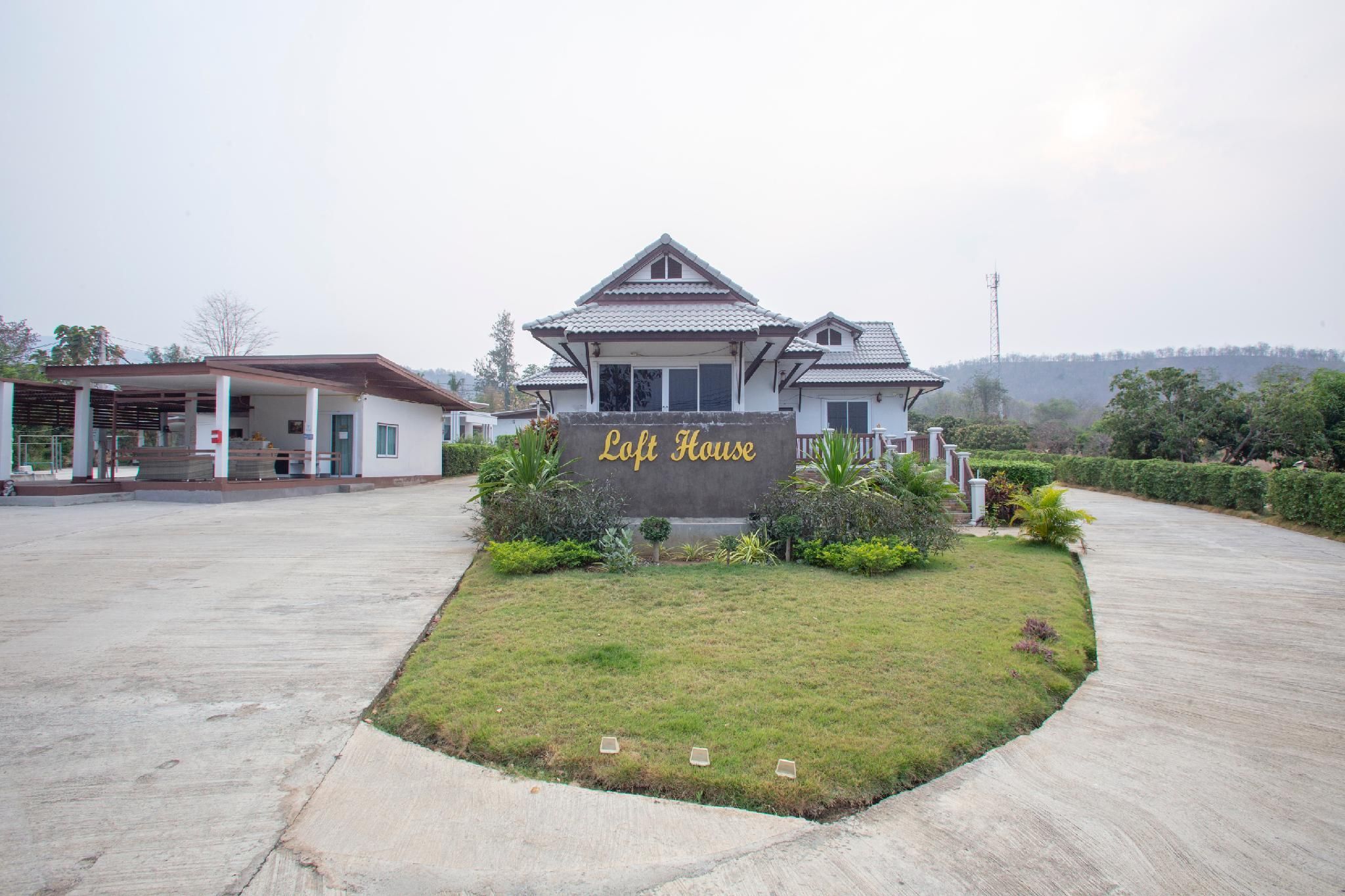 Loft House Homestay