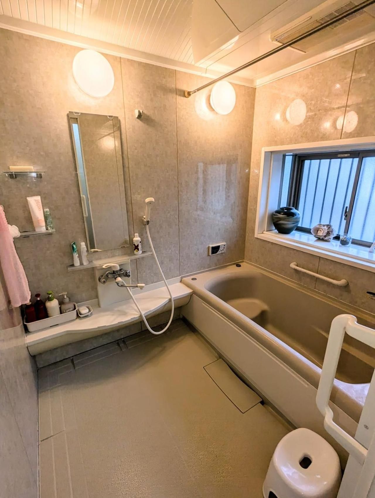 Economy Twin Room