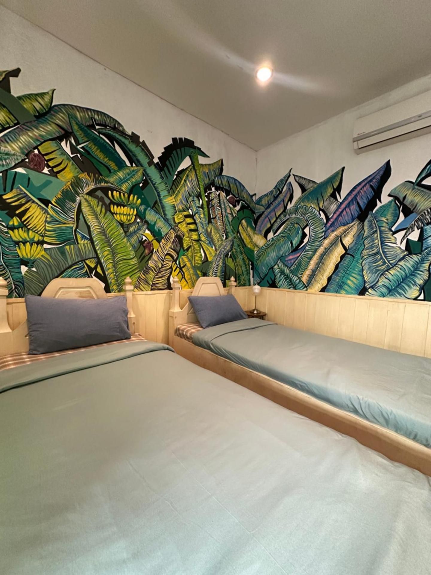 Twin Room with Shower