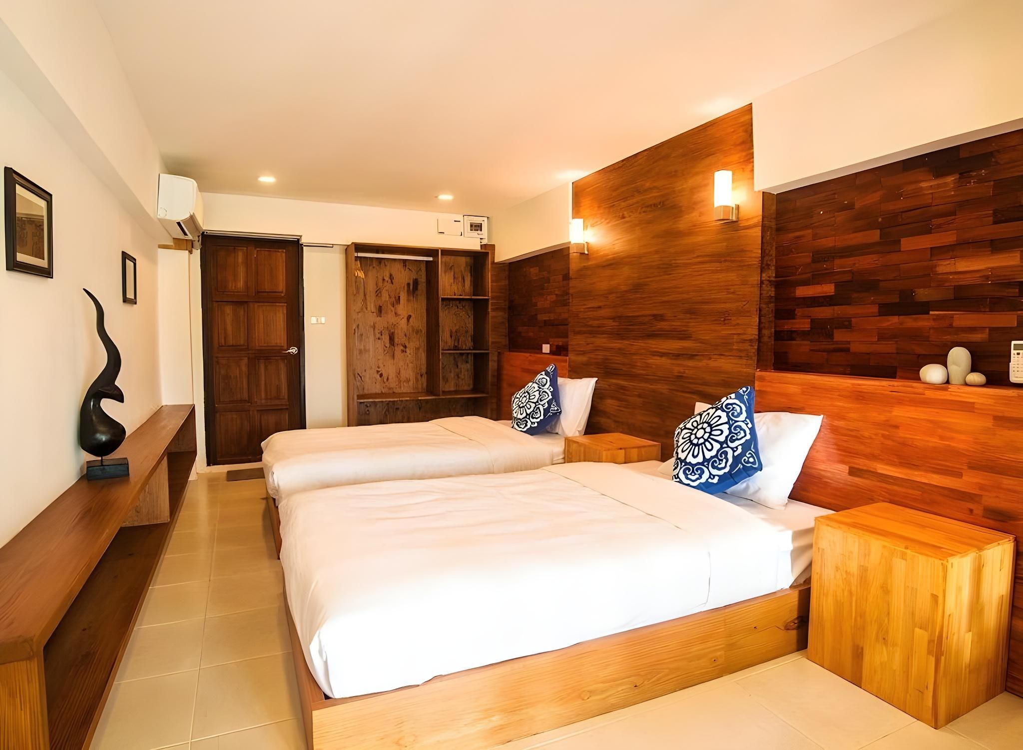 Mountain View Twin Room