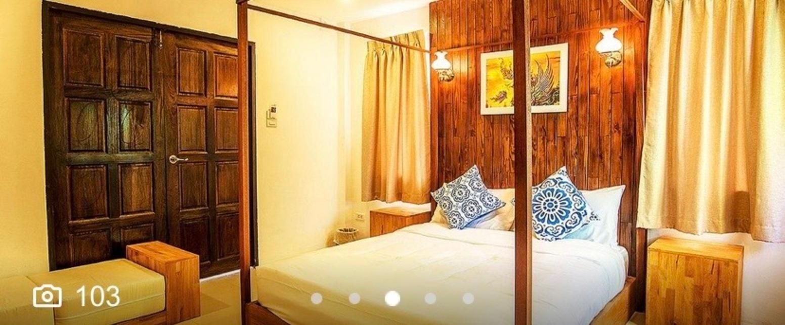 Deluxe Queen Room B
