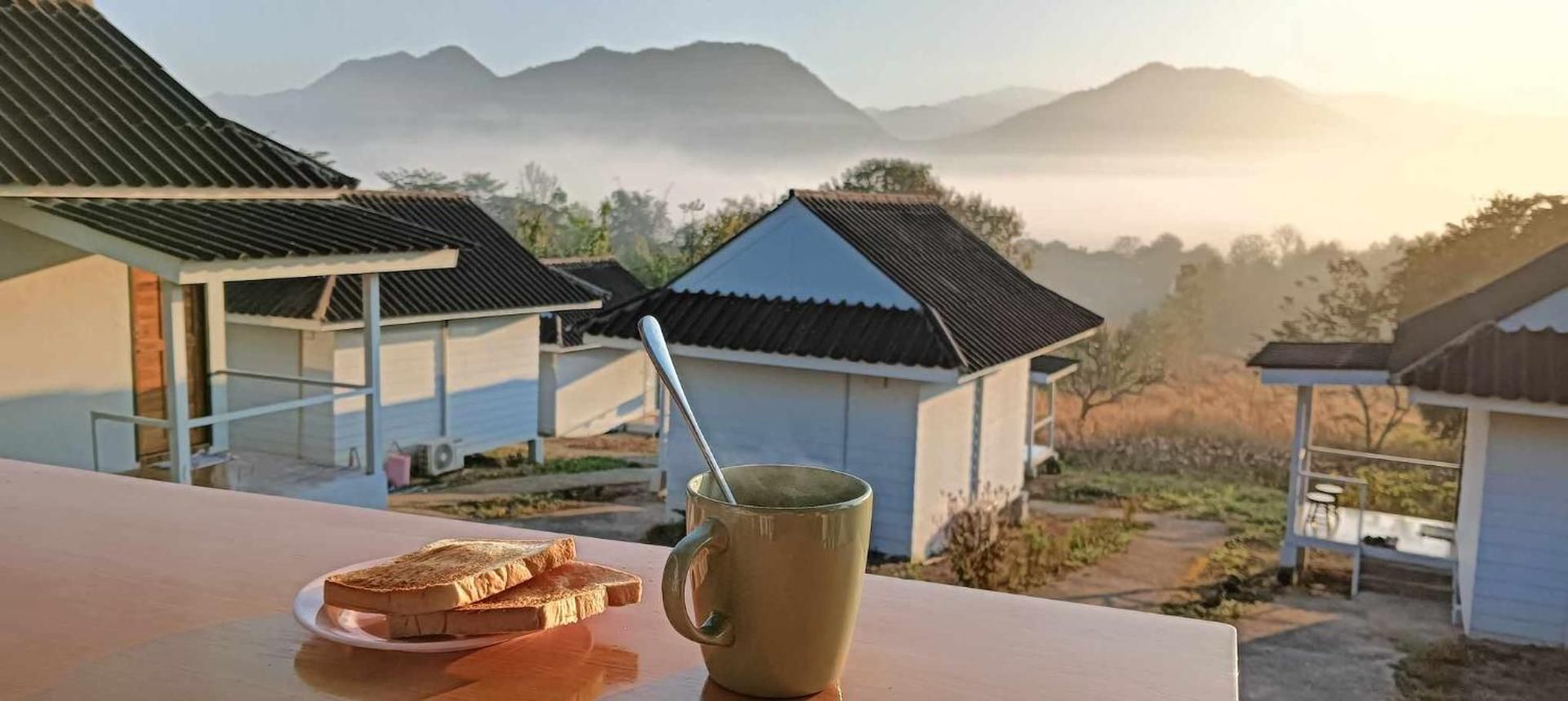 Twin Room with Mountain View