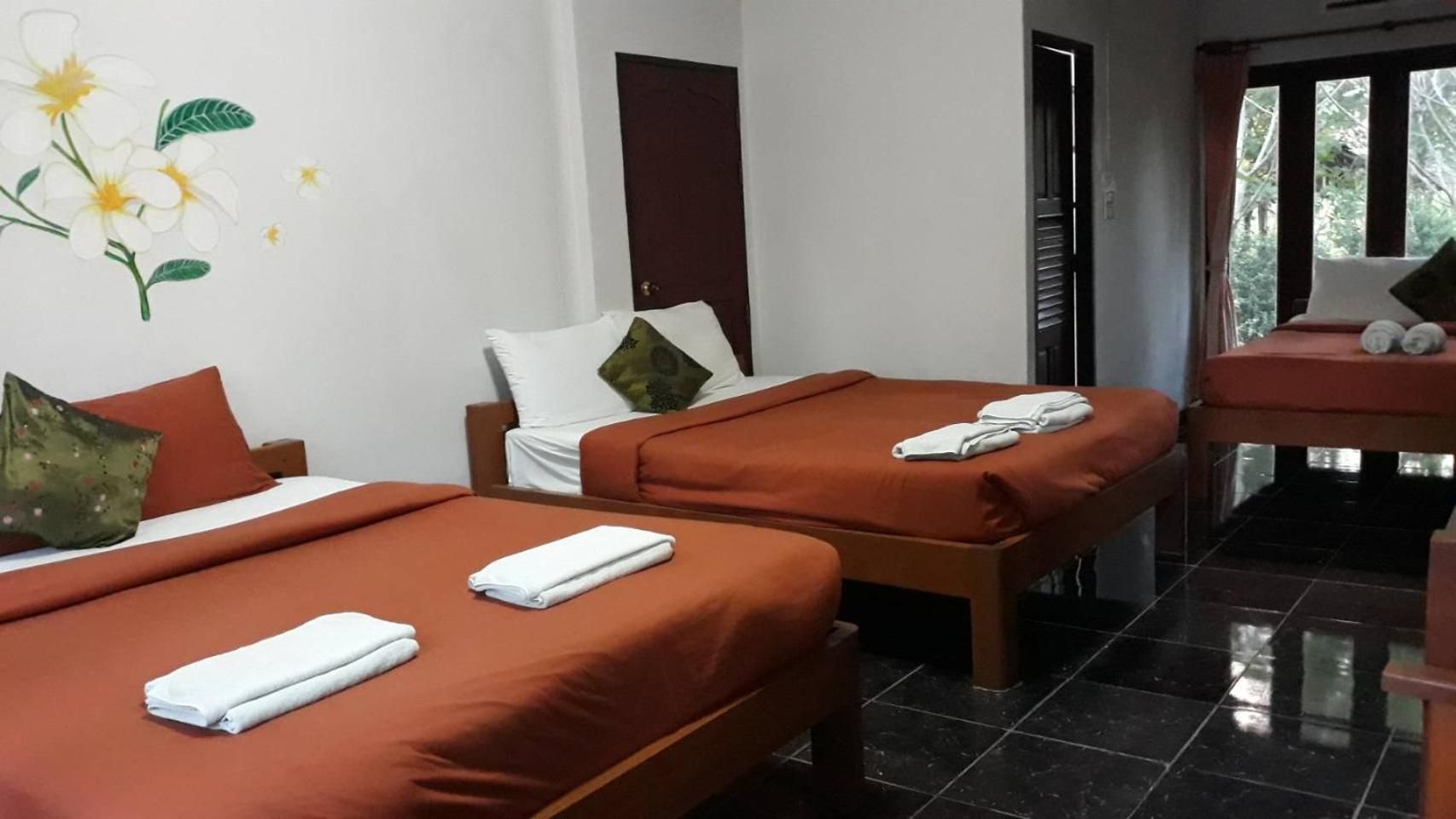 Bed in 6-Bed Dormitory Room