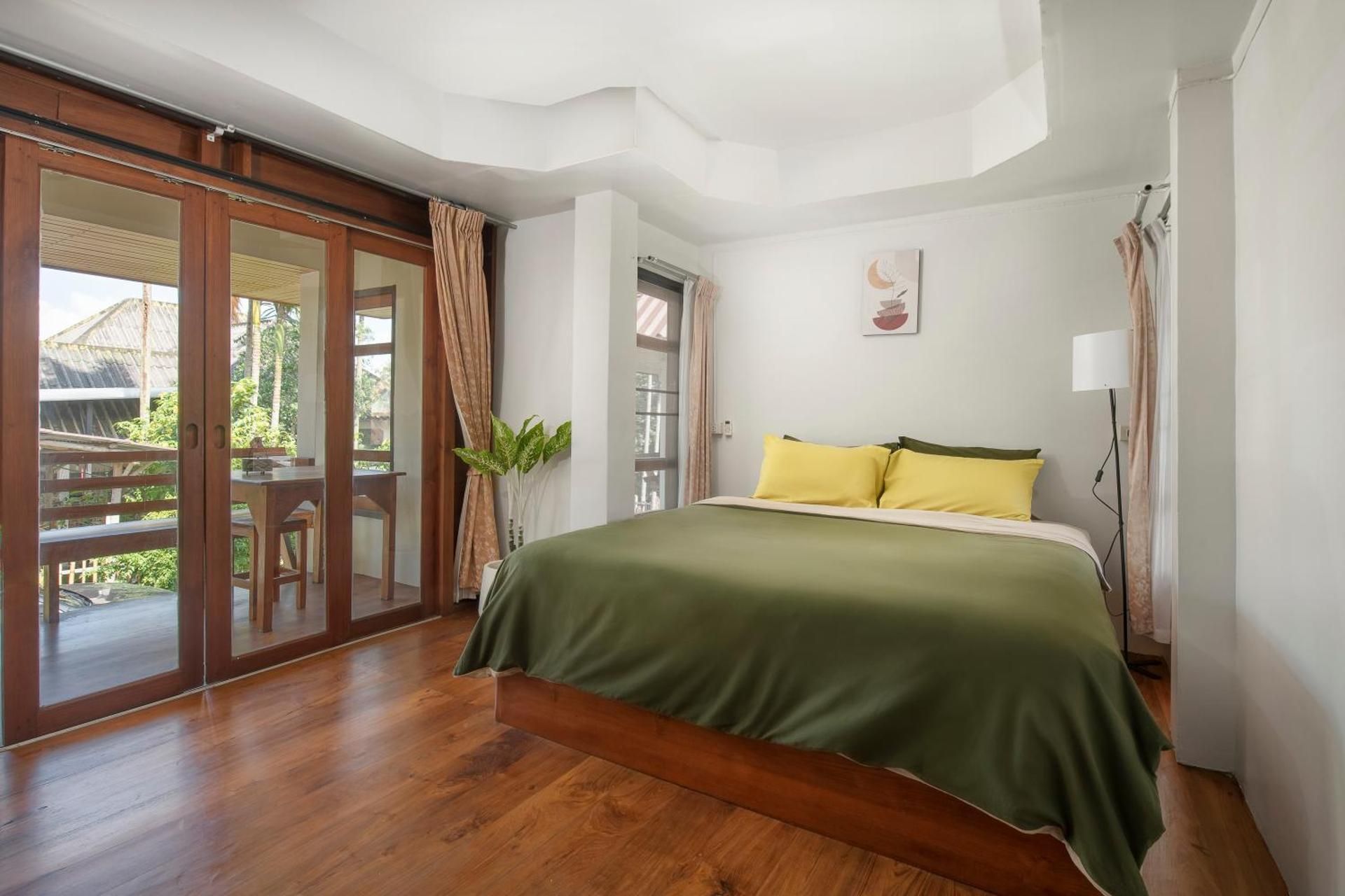 Deluxe Double Room with Balcony