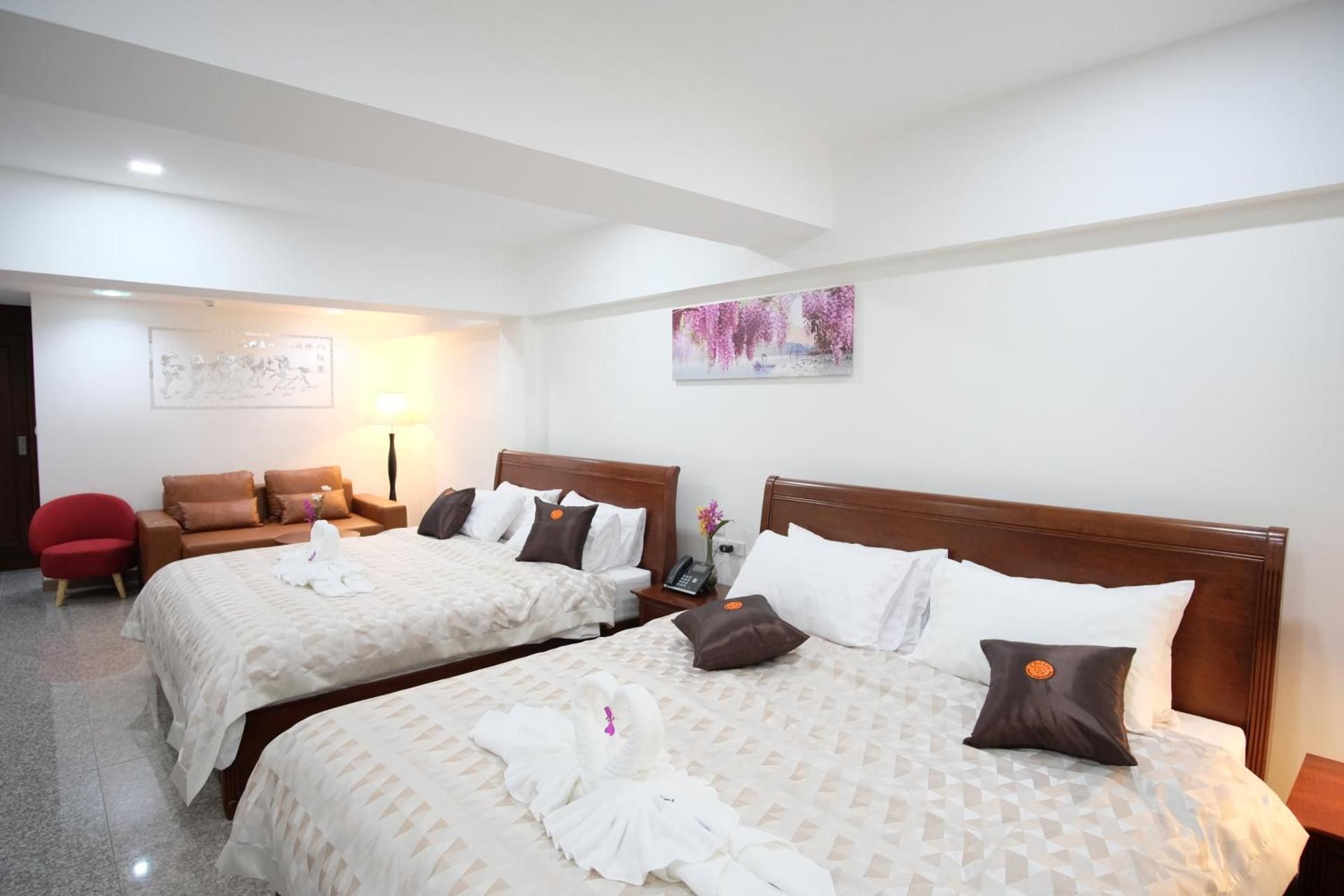 Family Studio Suite