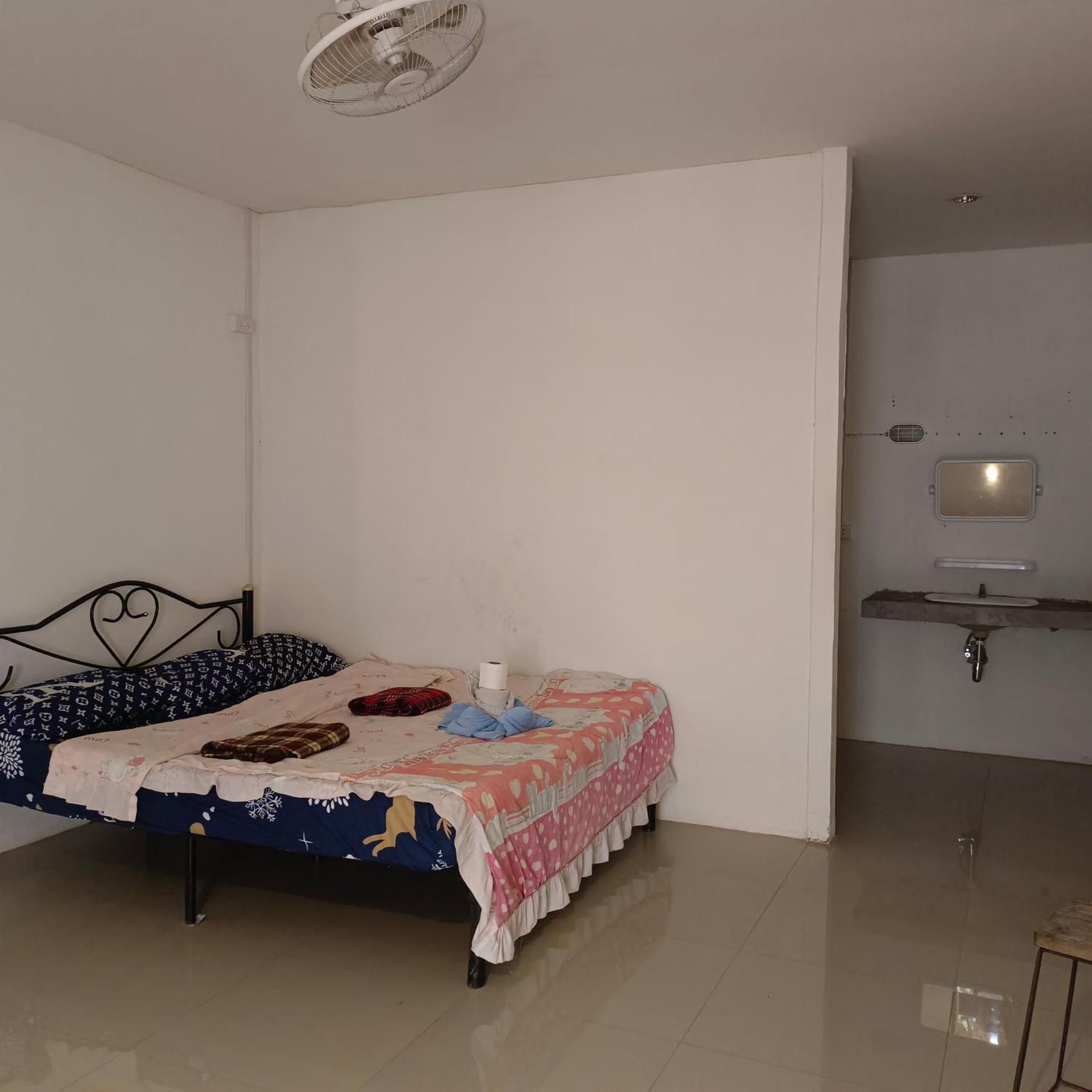 Triple Room with Bathroom