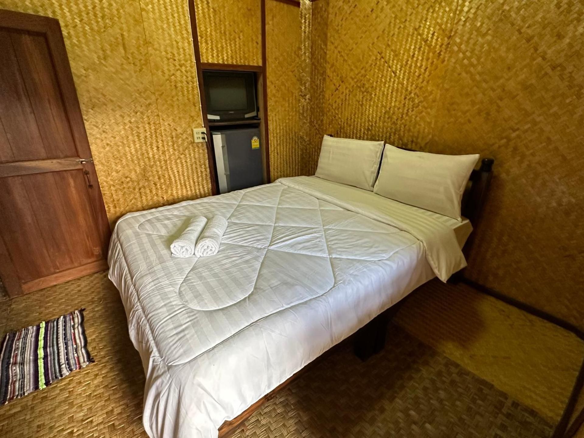 One-Bedroom Bungalow