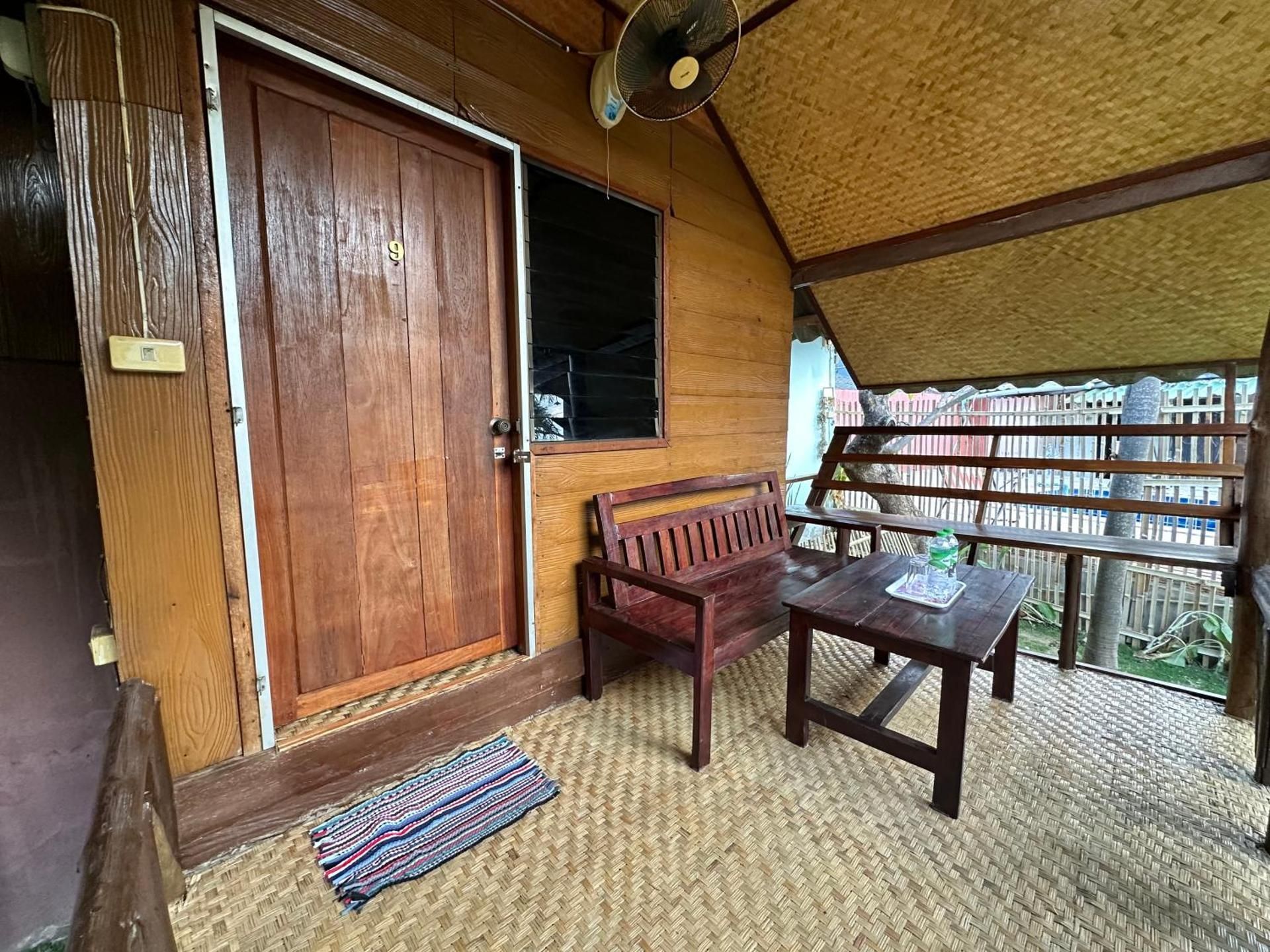 One-Bedroom Bungalow