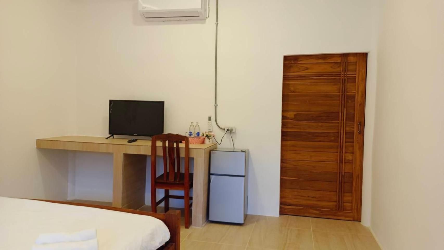 Double Room with Pool View