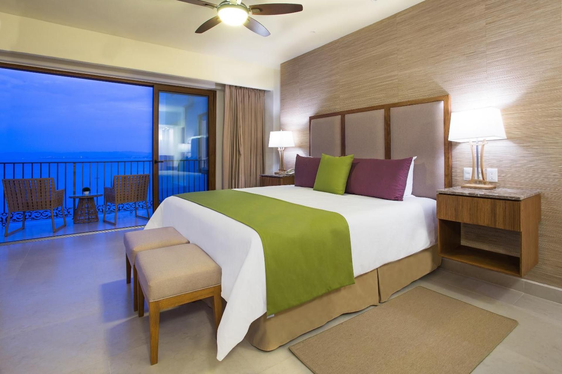Junior Suite Partial Ocean View