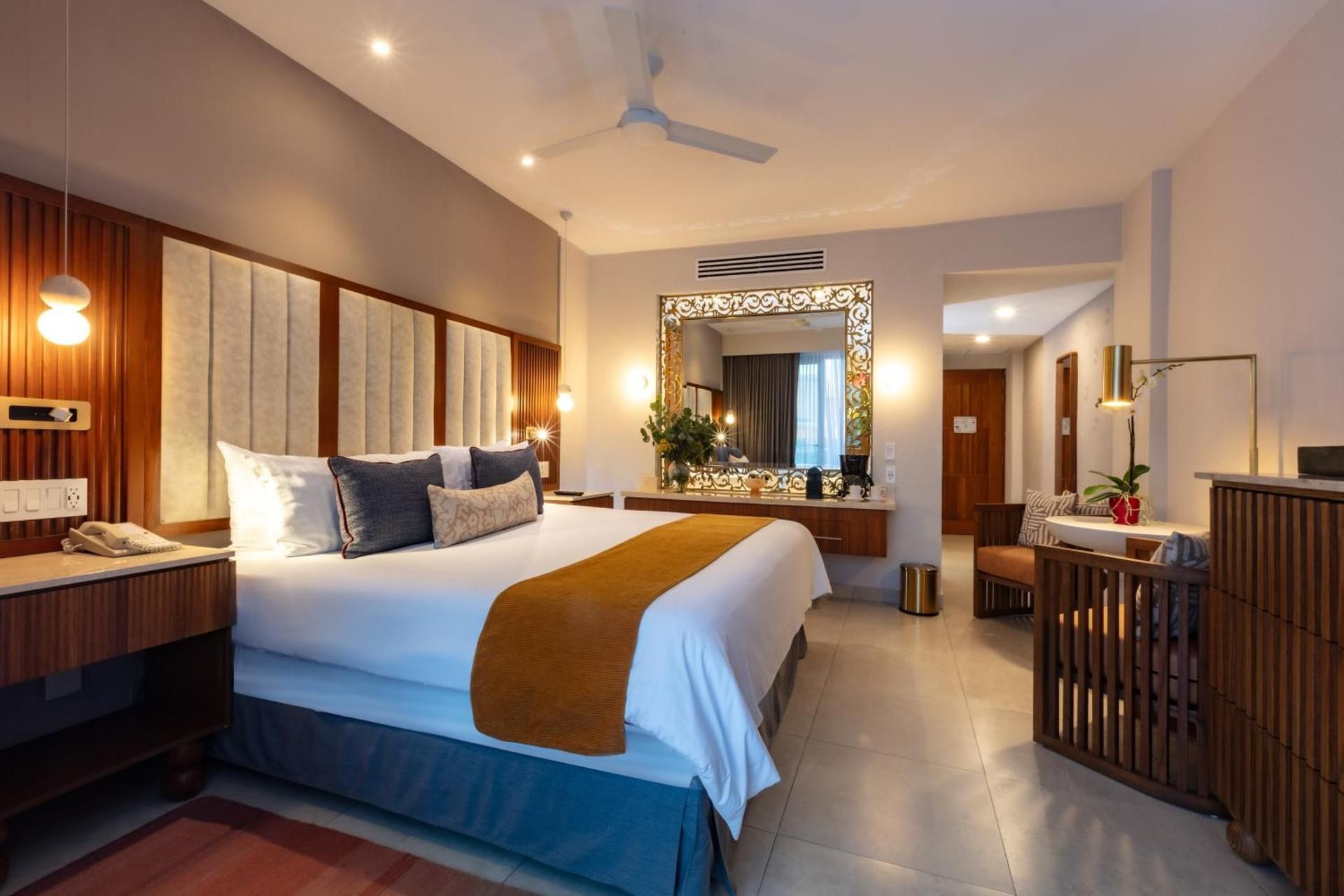 Standard Suite