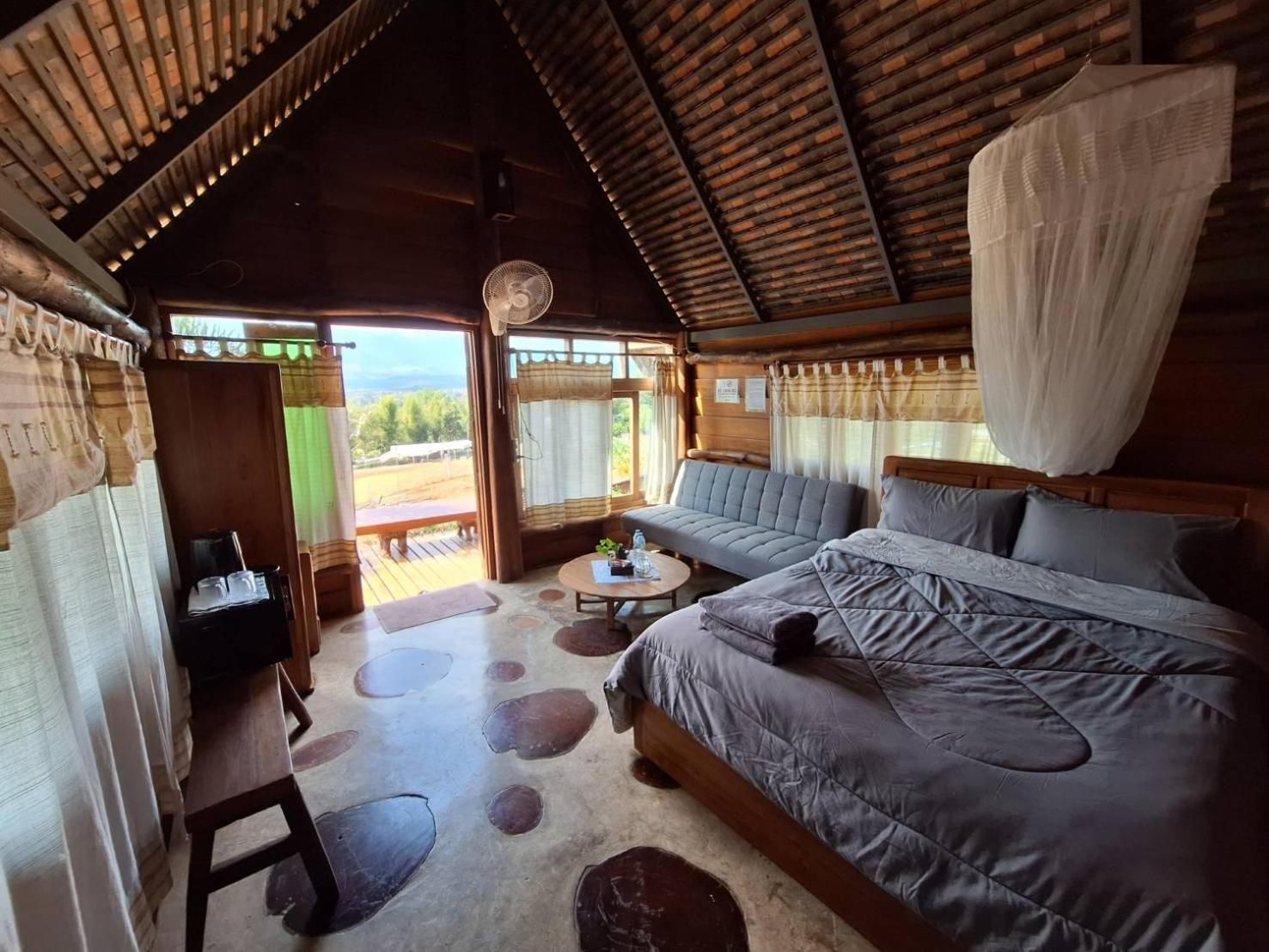 Double Room with Mountain View