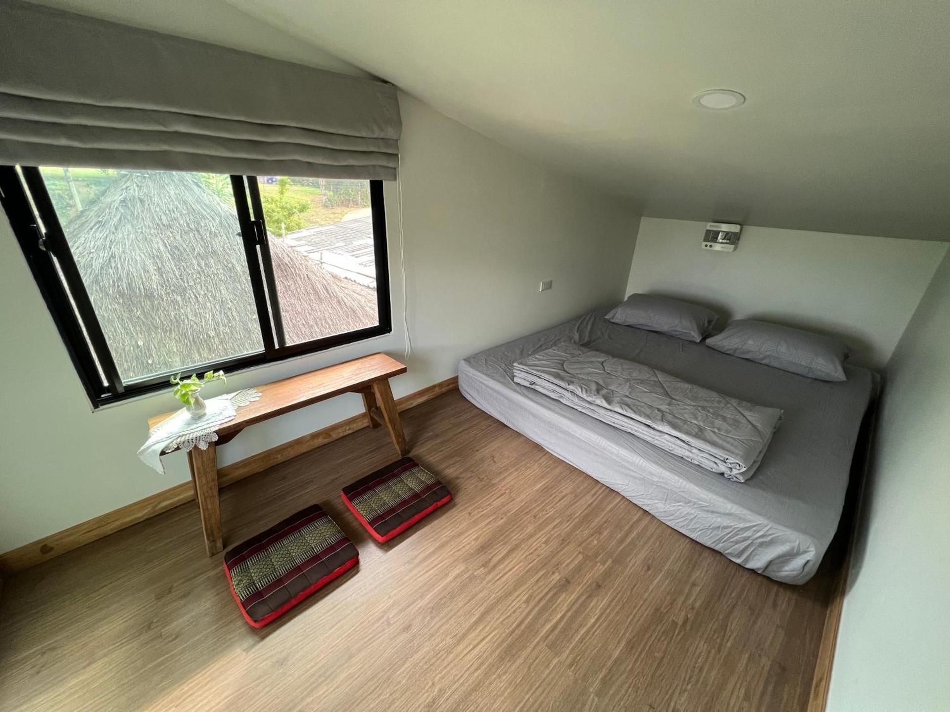 Double Room with Shared Toilet