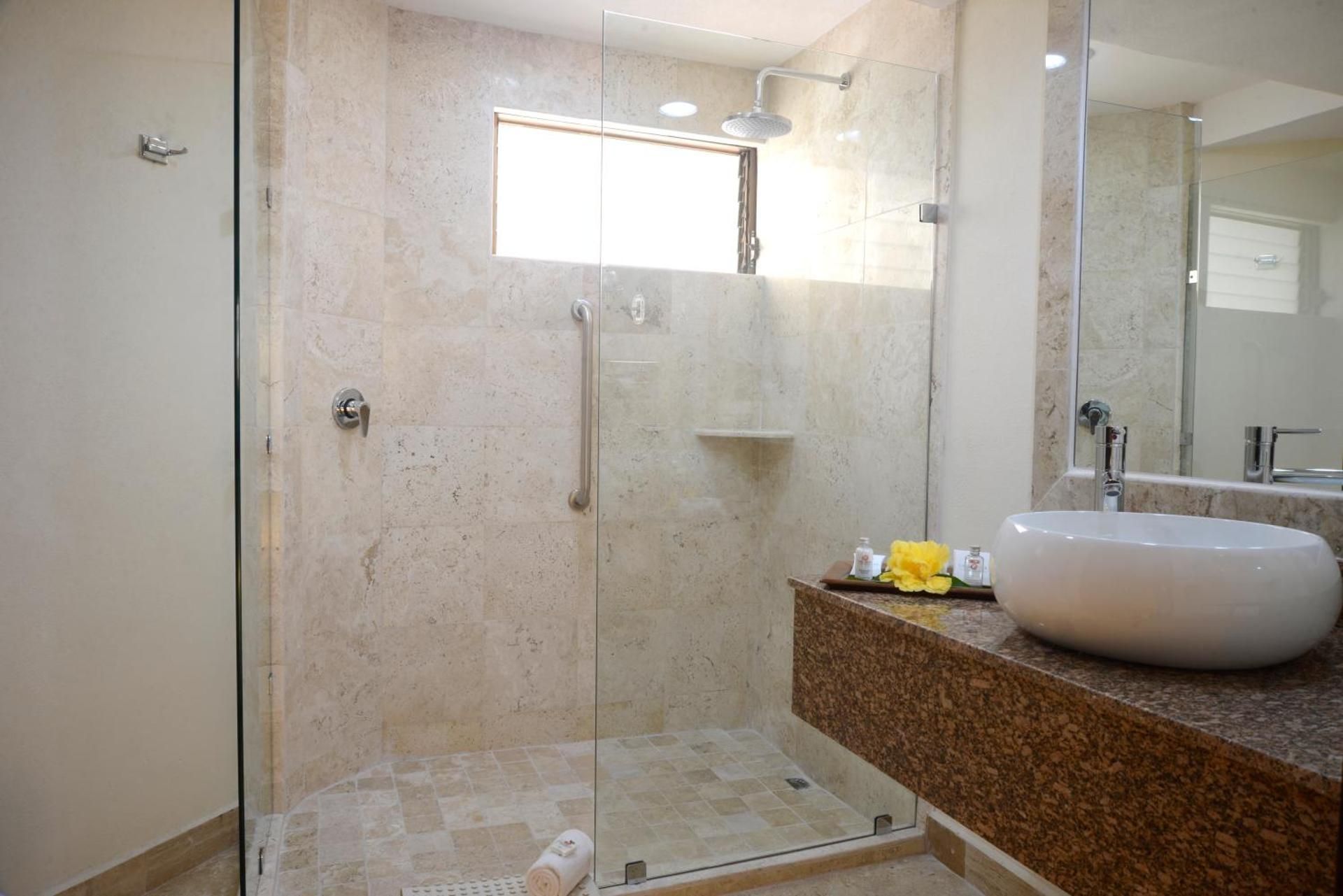 Two-Bedroom Luxury Suite