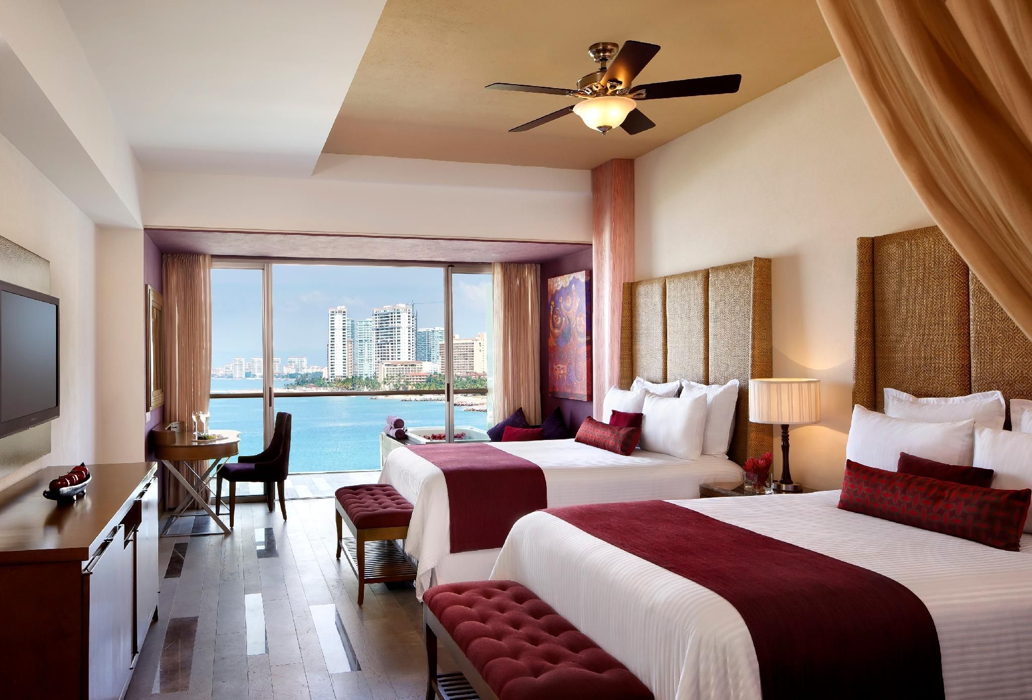 Preferred Club Junior Suite Ocean View Double - All Inclusive