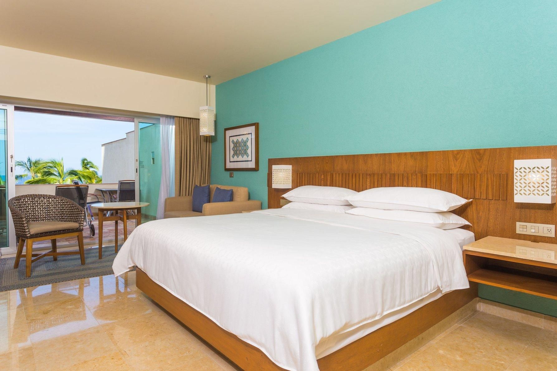 Deluxe Guest room, 1 King, Ocean view, Terrace
