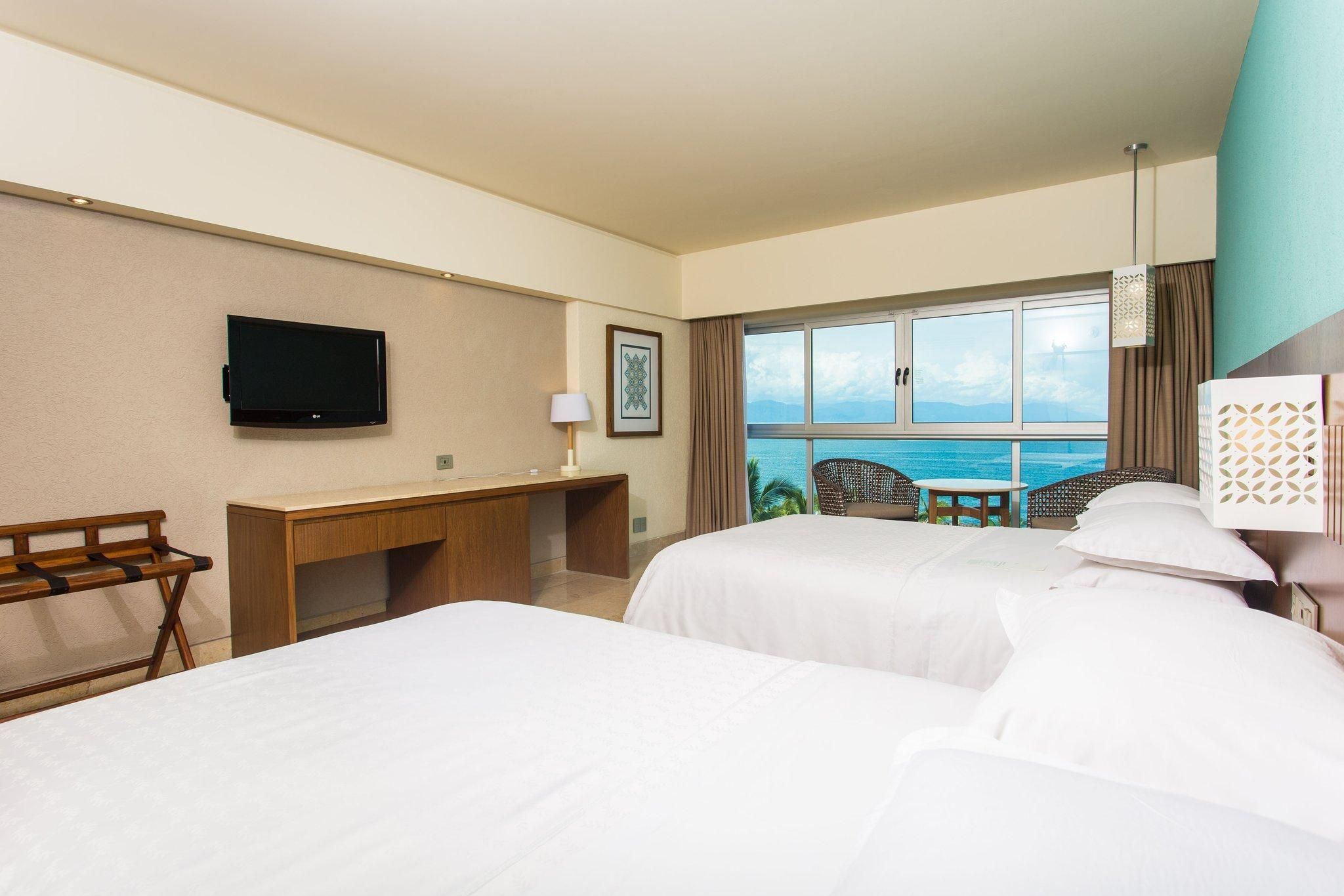 Deluxe Guest room, 2 Double, Ocean view, High floor