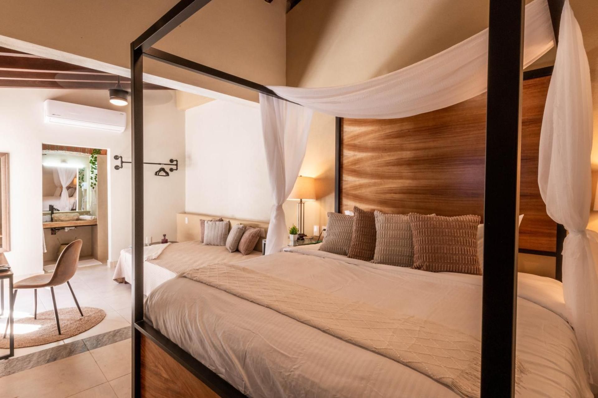 Queen Room with Pool View